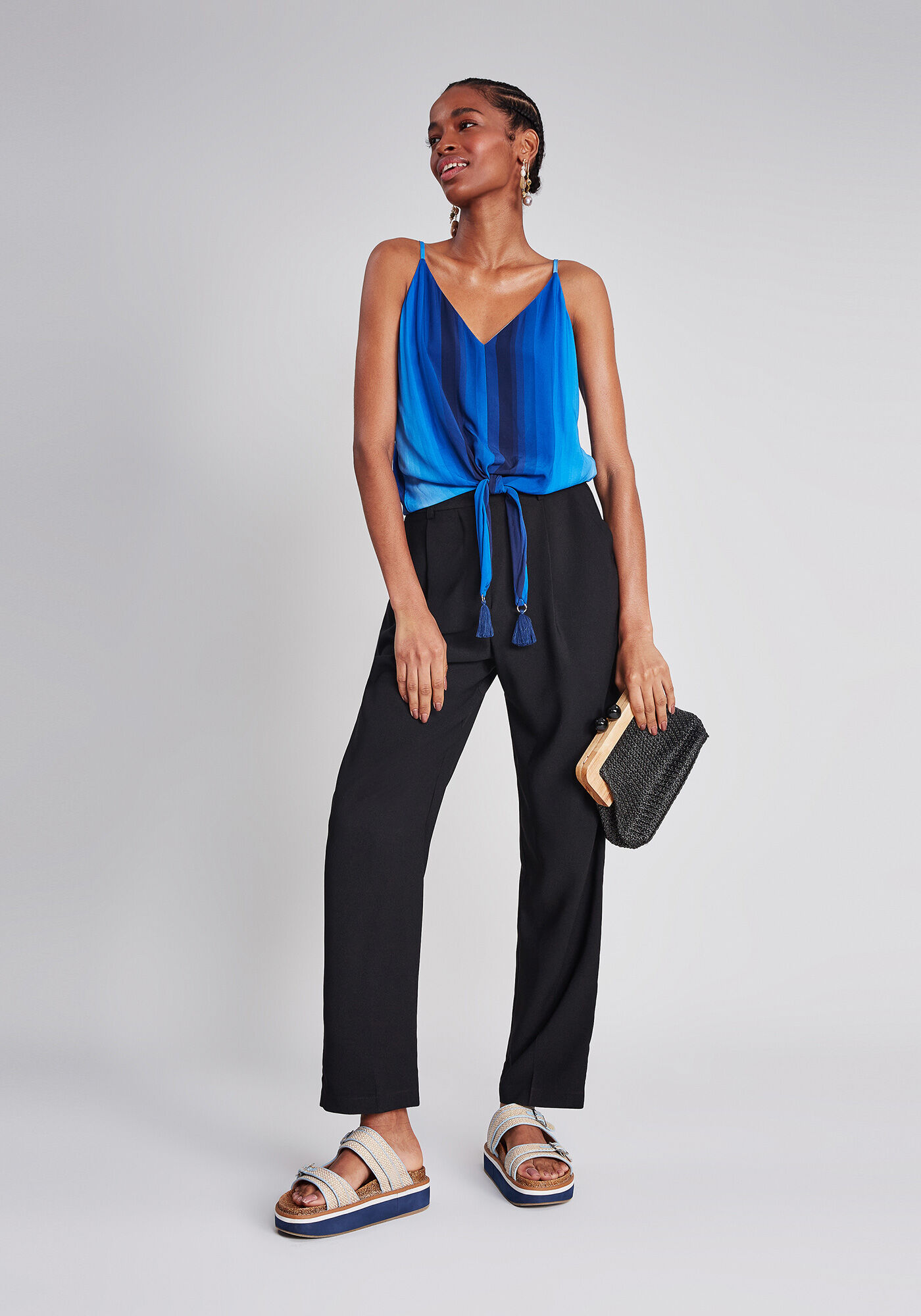 Blusa com Al&ccedil;as Amarra&ccedil;&atilde;o Estampa, , large.