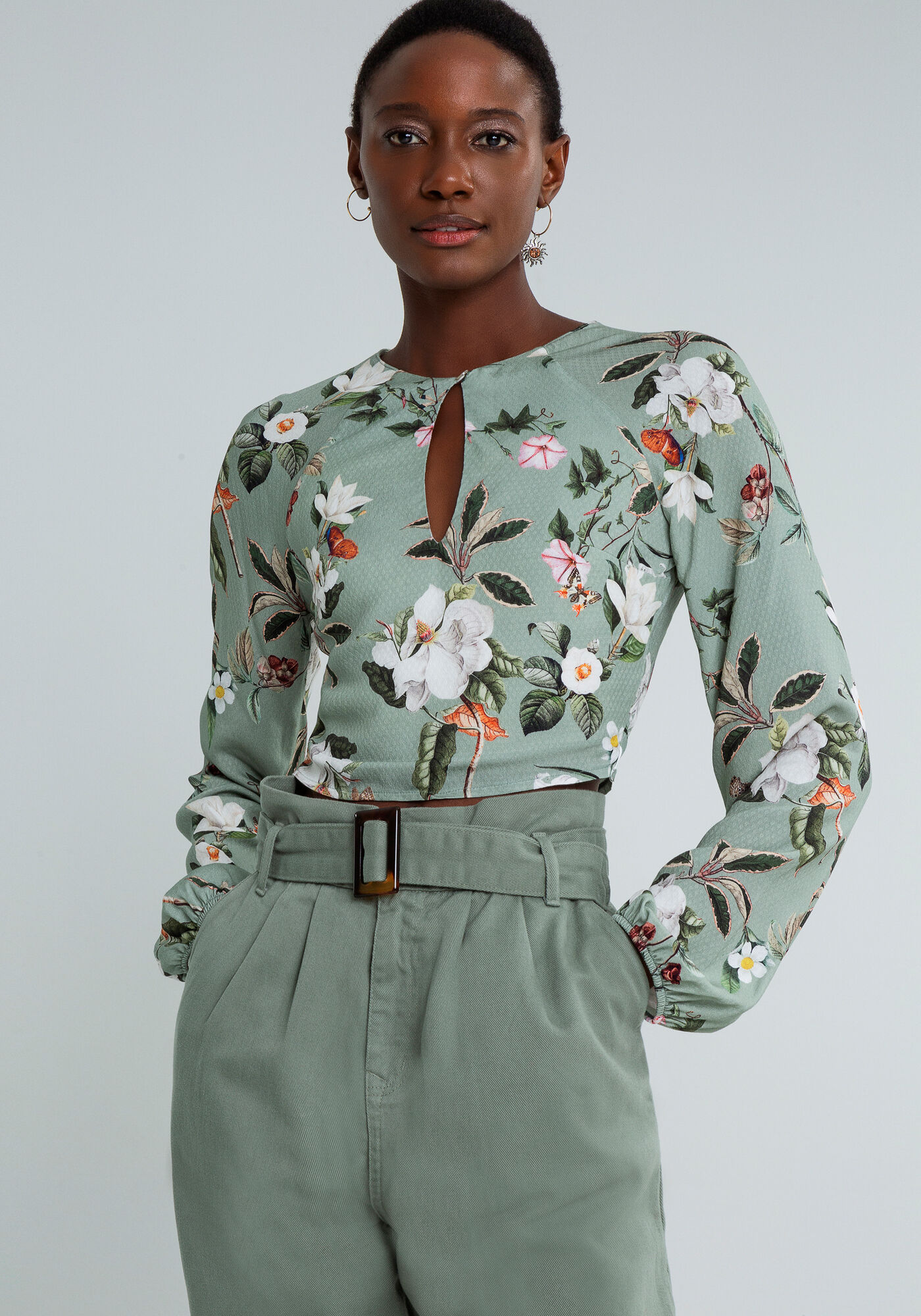 Blusa com shop manga longa