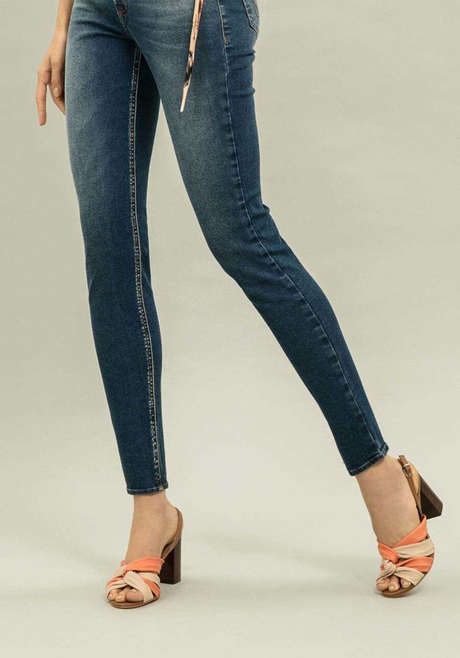 Sandália Couro Salto Bloco Salmao Pansy, SALMAO. Sandália Couro Salto Bloco Salmao Pansy, SALMAO, large.