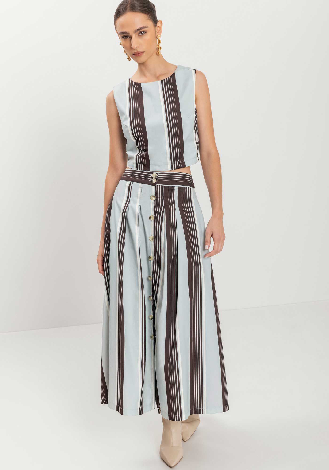 Blusa Curta Estampada Em Algod&atilde;o Com Decote Posterior, , large.