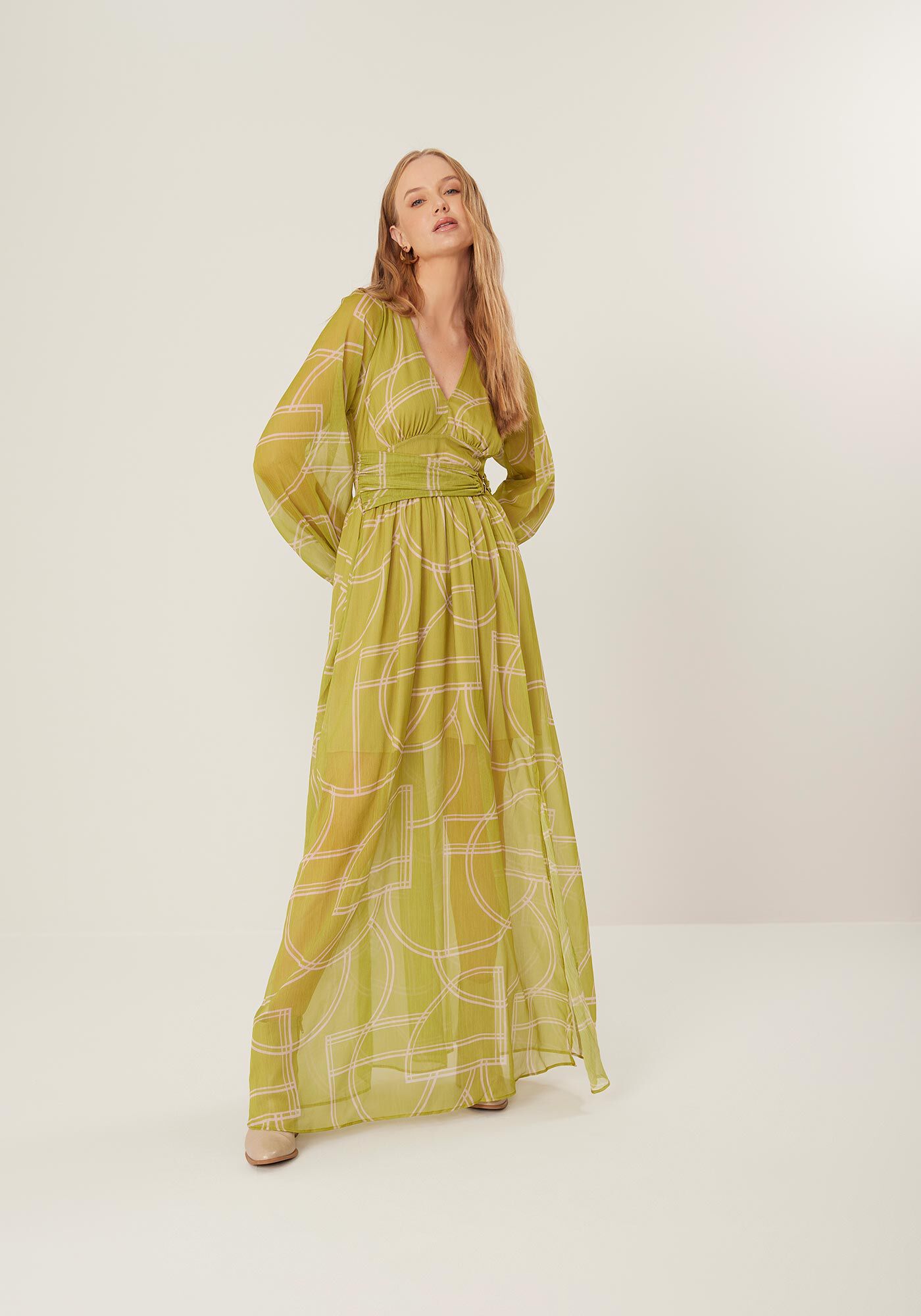 Vestido Longo Estampado Com Mangas Amplas E Fenda Lateral, , large.