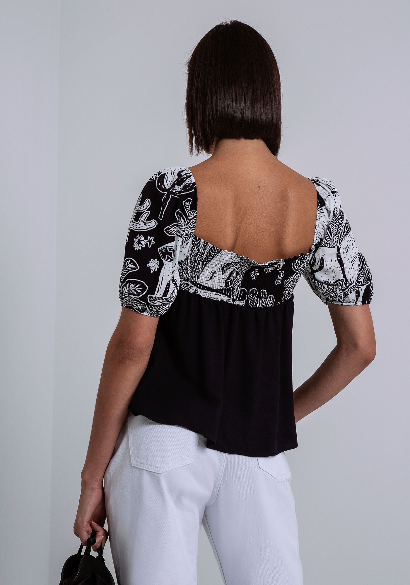 Blusa Manga Bufante em Viscose Estampada, XILOGRAVURA, large.