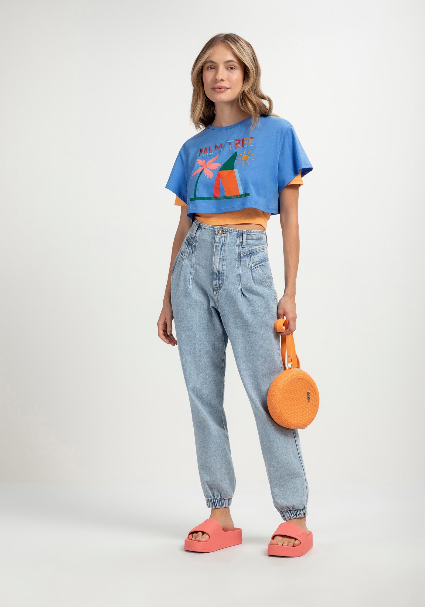 T-shirt Cropped em Malha Dupla com Bordado, , large.