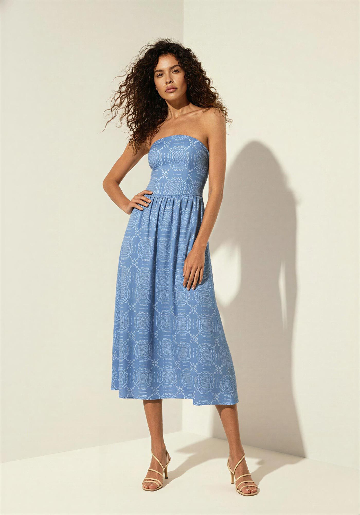 Vestido Midi Estampado Sem Al&ccedil;as Com El&aacute;stico Nas Costas, CHECK AZUL, large.