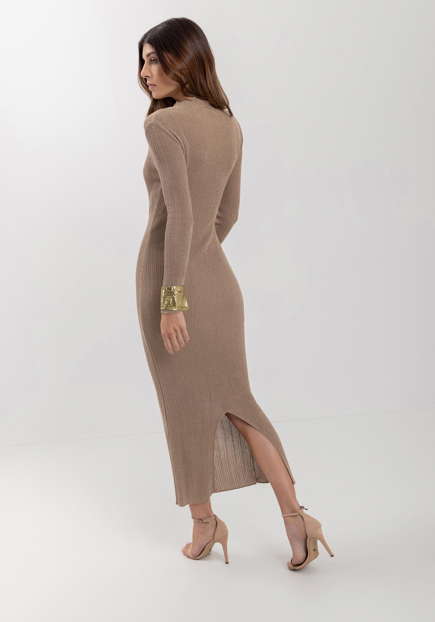 Vestido Midi Ch&aacute; Em Tric&ocirc; Com Mangas Longas E Fios De Lurex, , large.