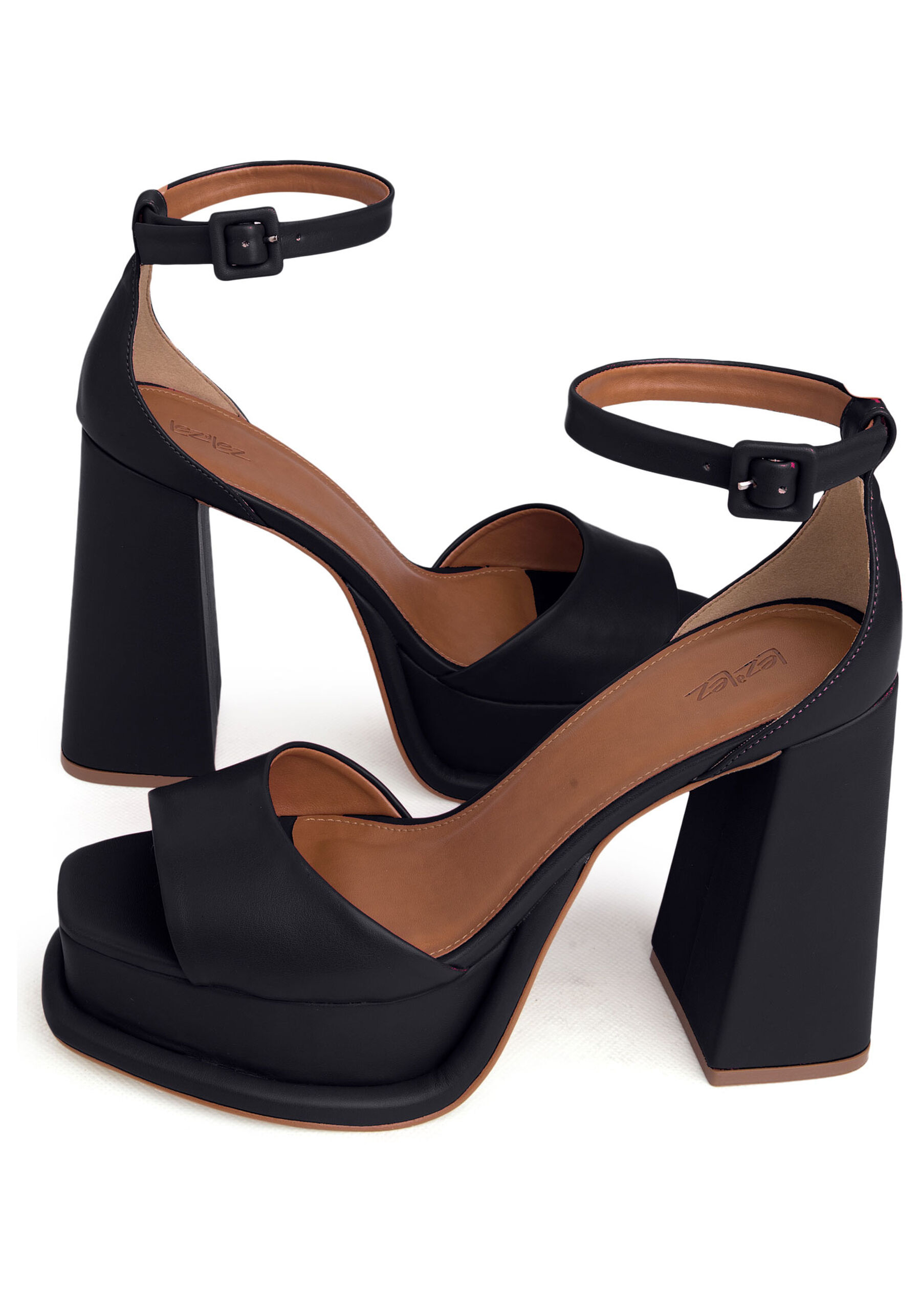 Sandália Meia Pata com Salto Flare, PRETO REATIVO. Sandália Meia Pata com Salto Flare, PRETO REATIVO, large.