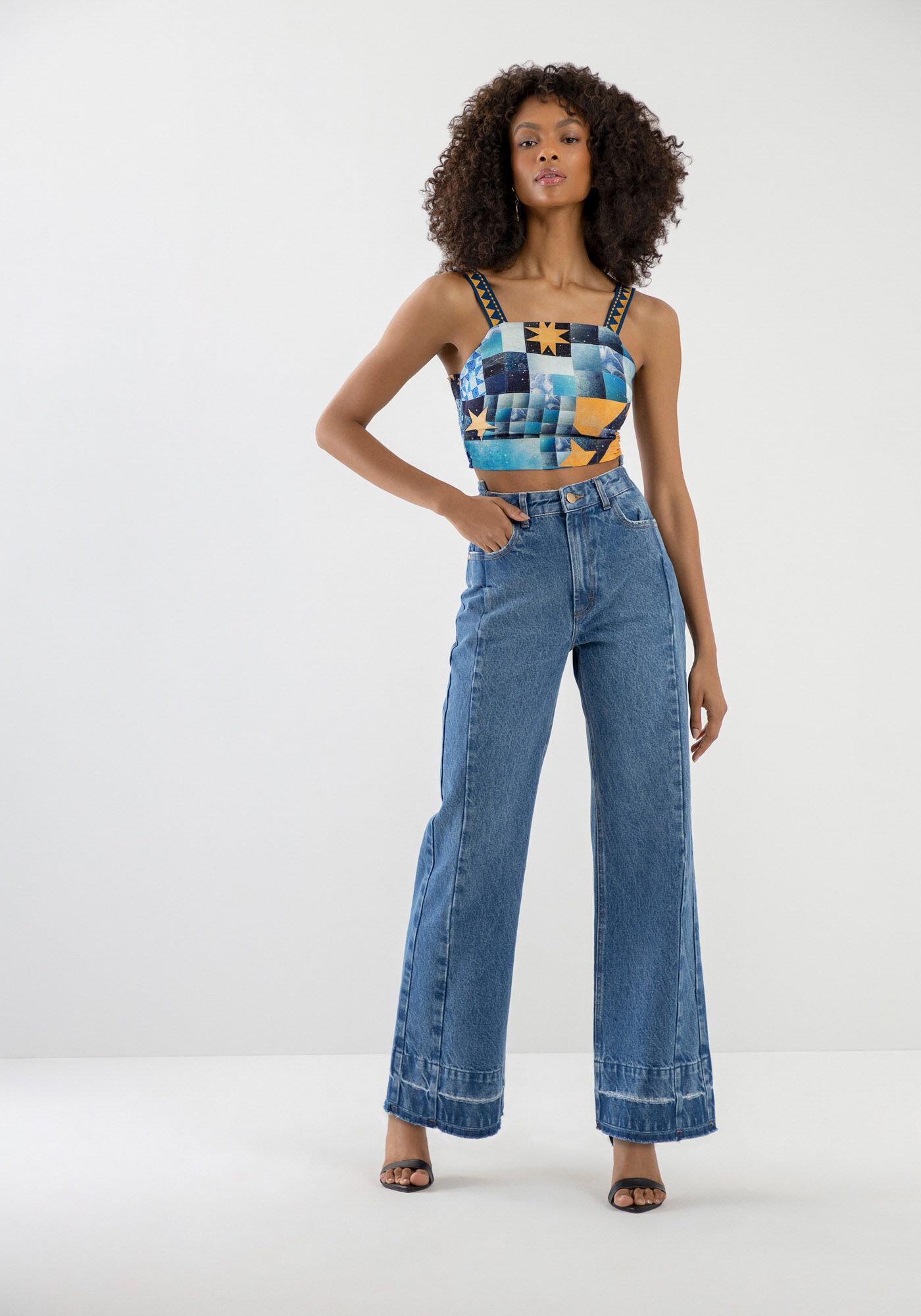 Calça jeans assimetrica 2025