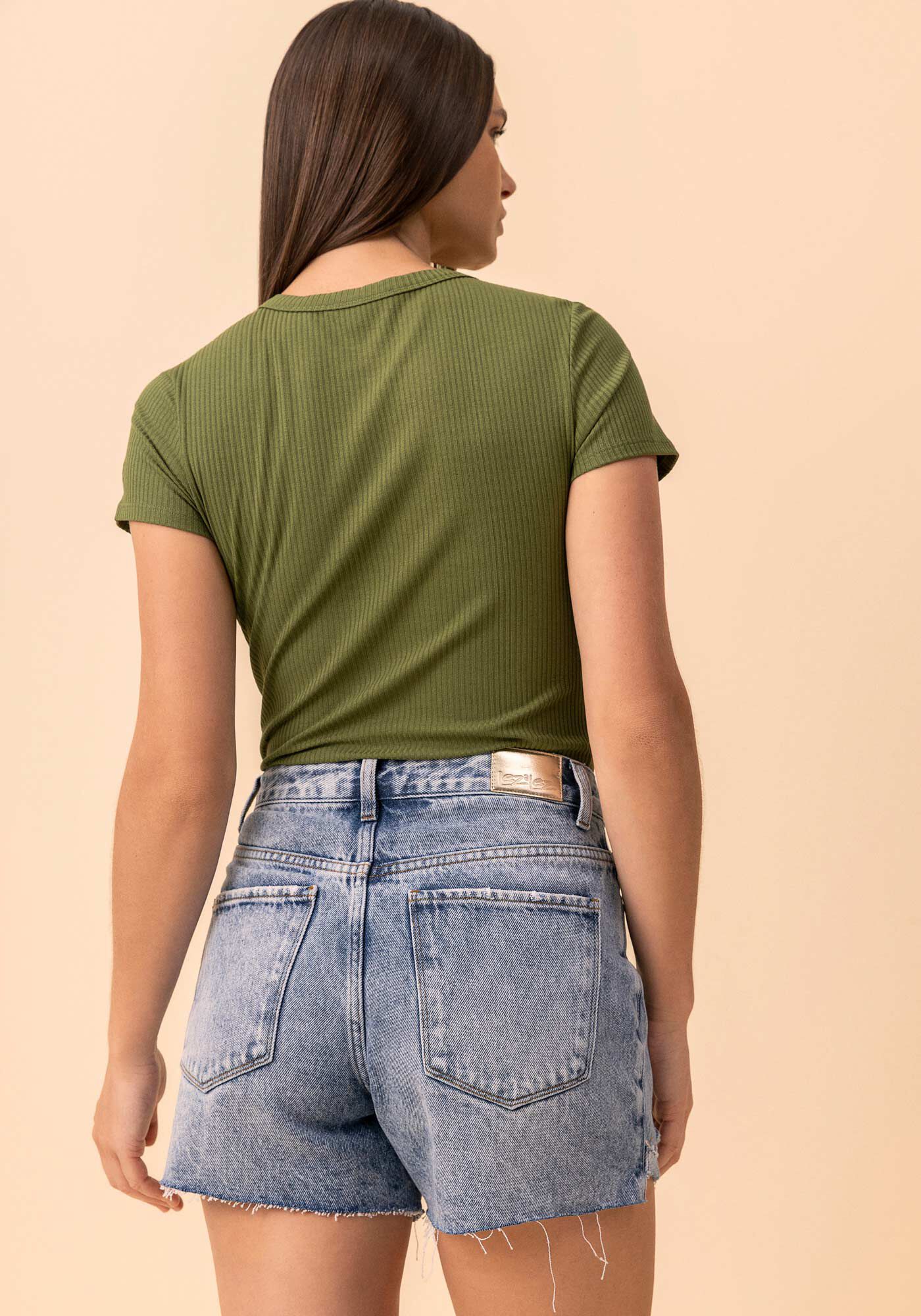 Shorts Jeans Boyfriend De Cintura M&eacute;dia Com Barra Virada, JEANS, large.