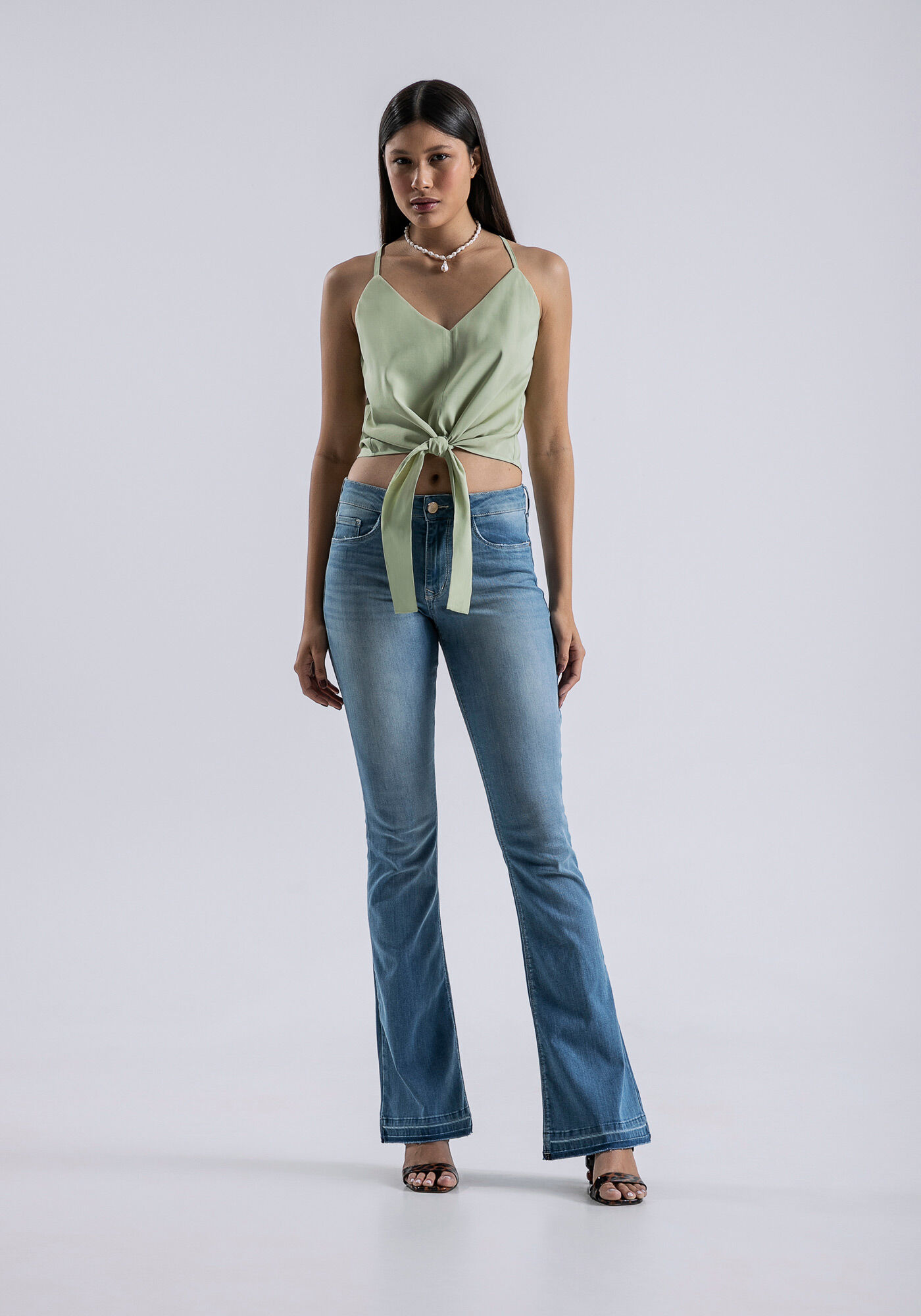 Blusa com Al&ccedil;as Cropped com La&ccedil;o, VERDE PRELUDIO, large.