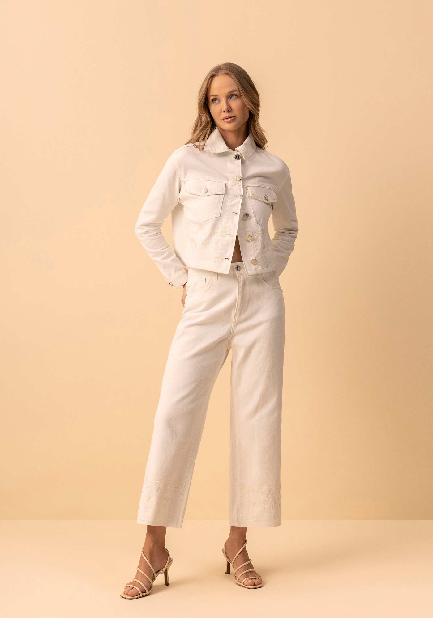 Jaqueta De Mangas Longas Em Sarja Com Bot&otilde;es E Bordados, OFF WHITE, large.