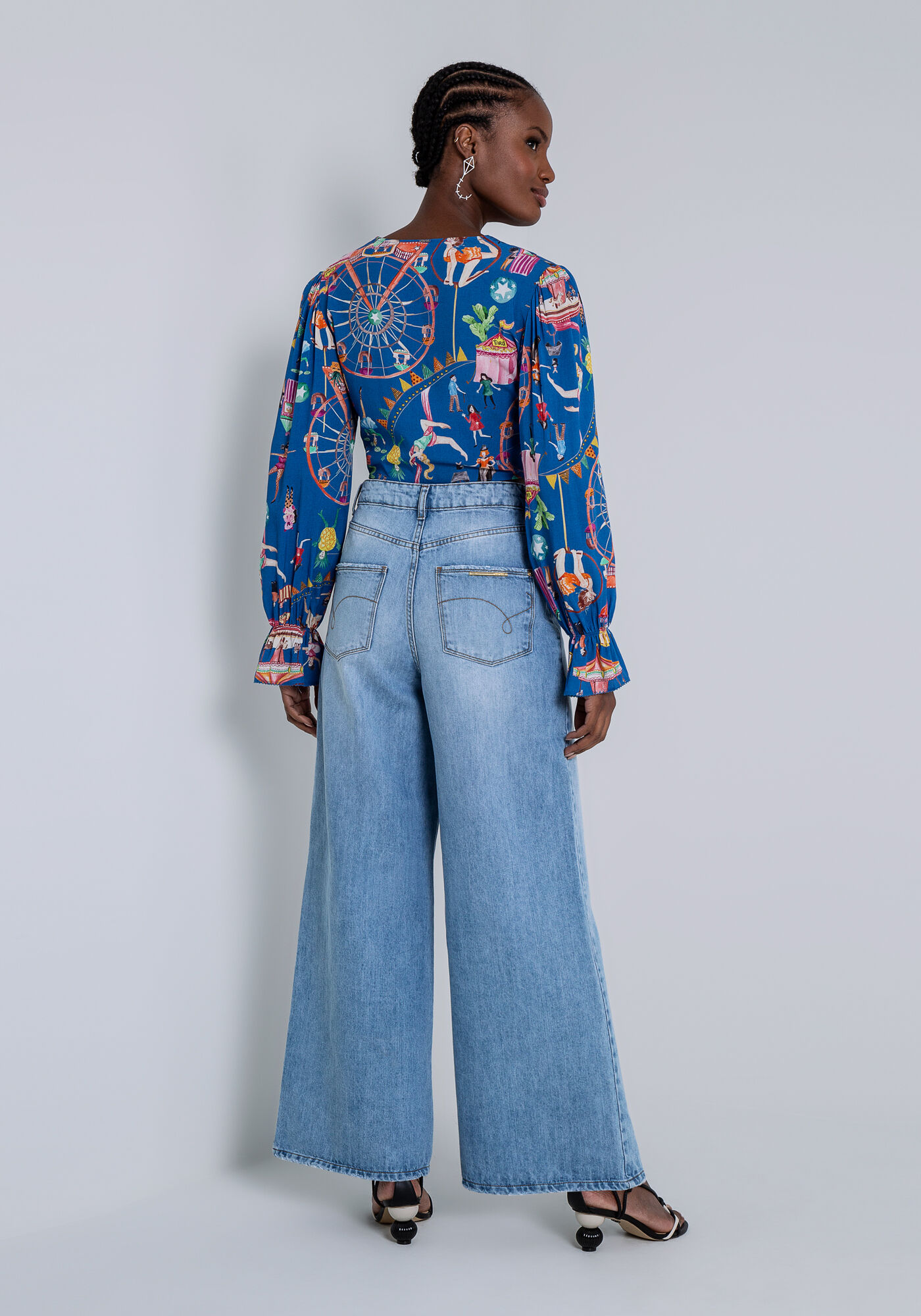 Blusa Manga Longa em Viscose com Gola, PARQUE DE DIVERSOES, large.