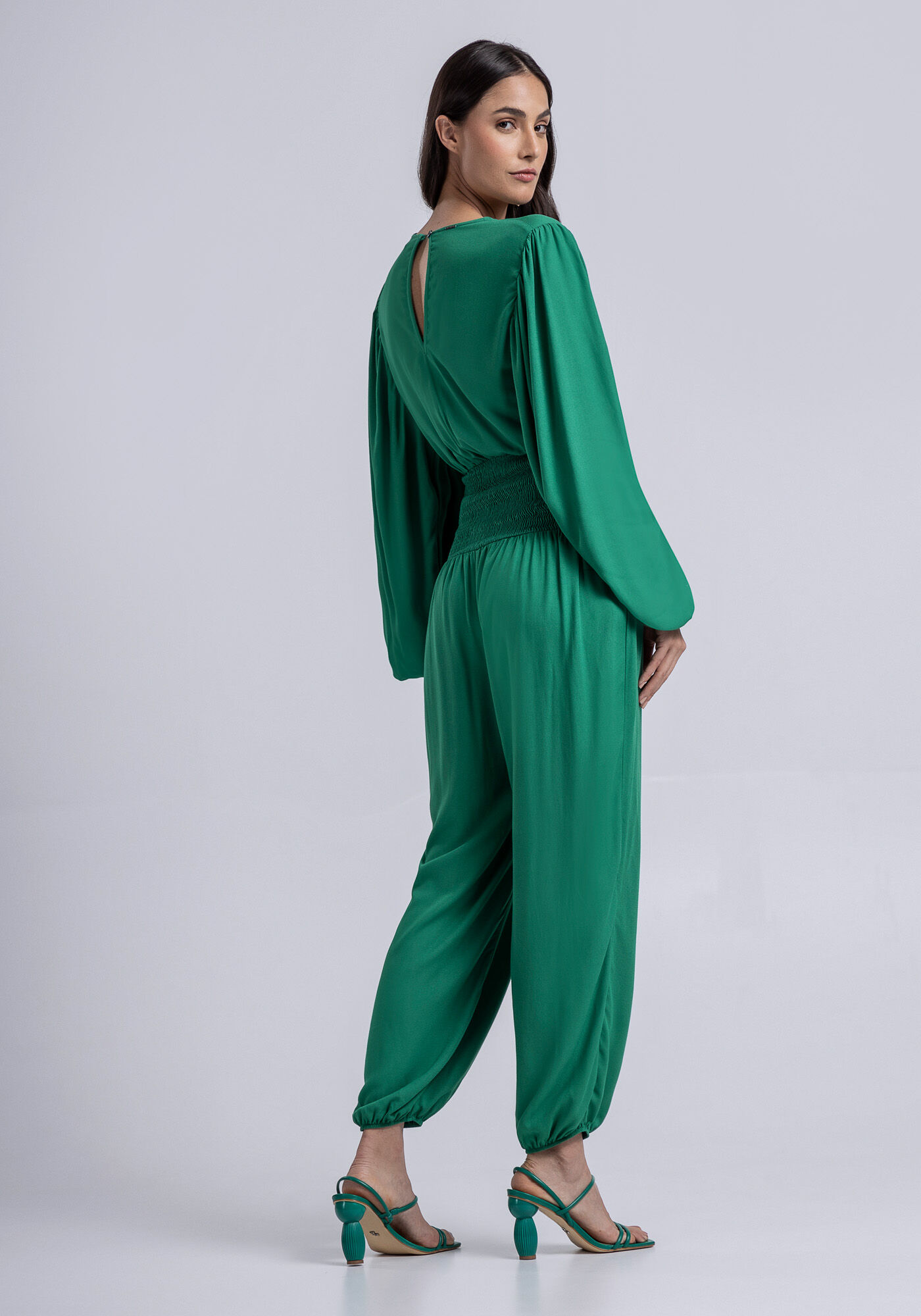 Macac&atilde;o Longo em Crepe com Lastex Cintura, , large.