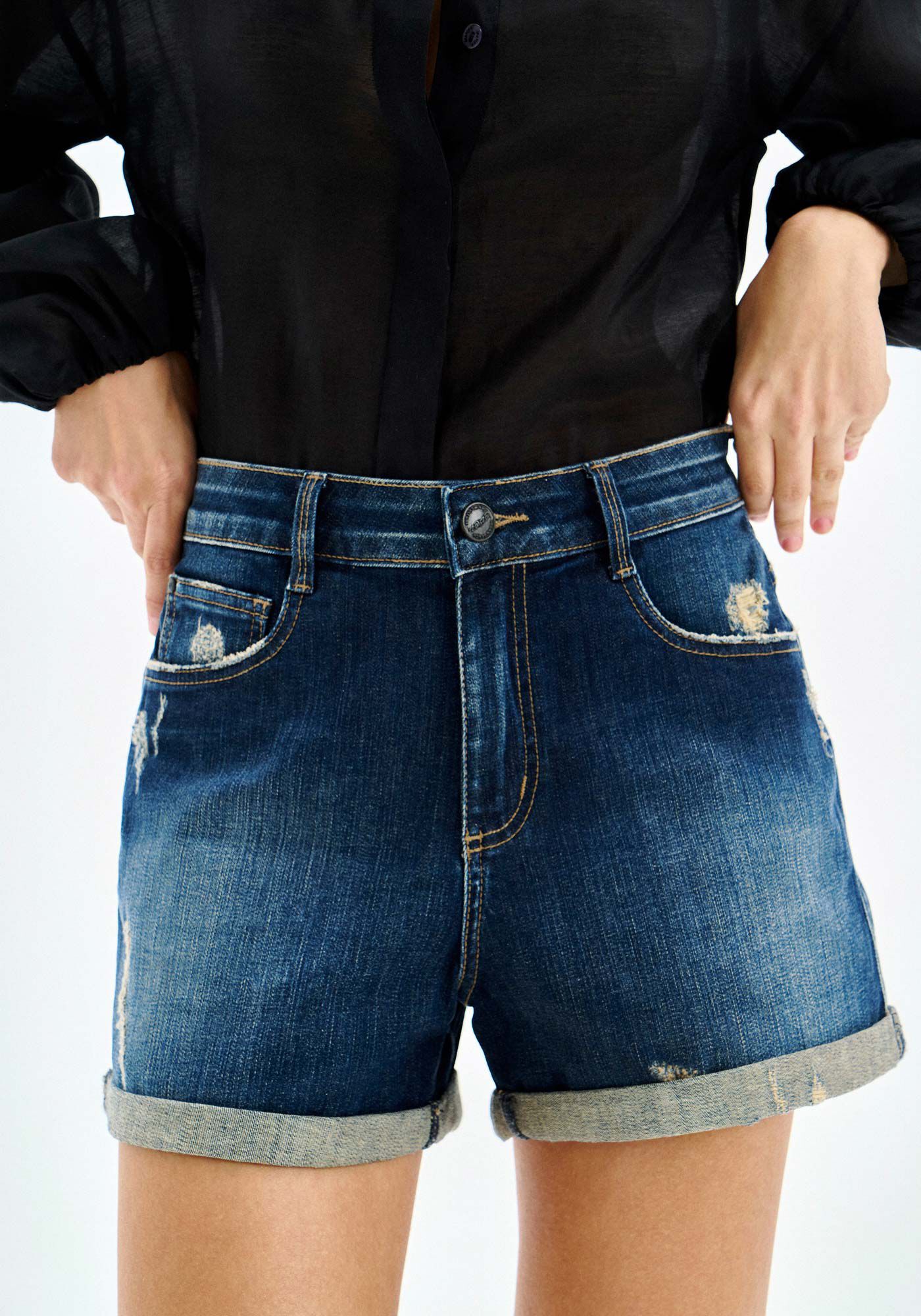 Shorts Jeans Boyfriend com Barra Dobrada, , large.