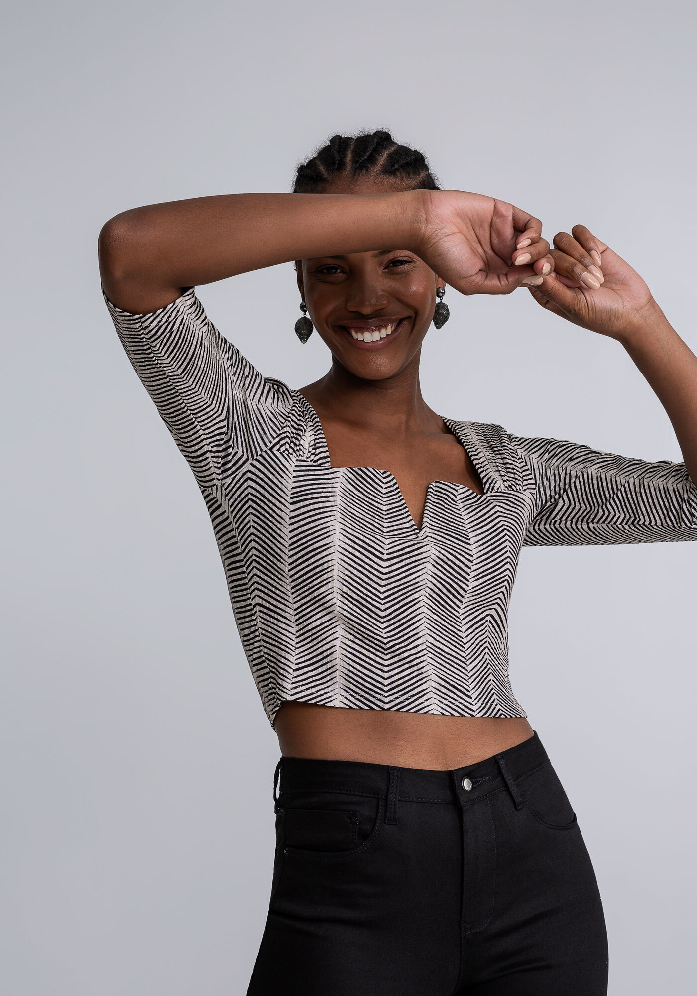 Blusa Cropped Manga 3/4 Decote Quadrado, CAMINHOS, large.