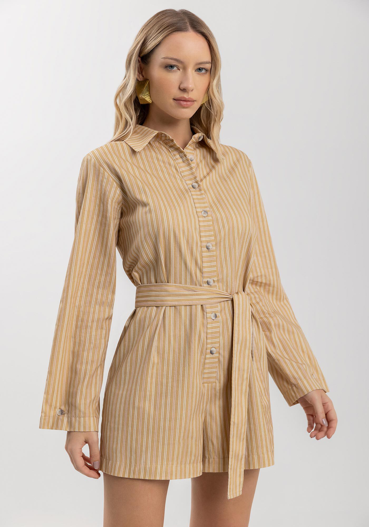 Macac&atilde;o Curto Listrado Com Mangas Amplas E Faixa Ajust&aacute;vel, MARROM ESPERADO, large.