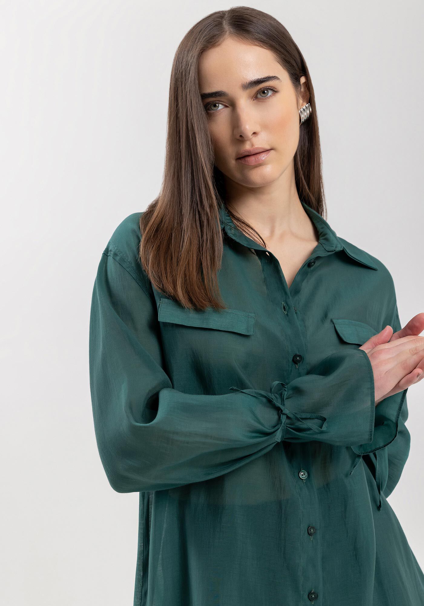 Camisa Alongada Com Transpar&ecirc;ncia E Amarra&ccedil;&otilde;es, VERDE CERES, large.