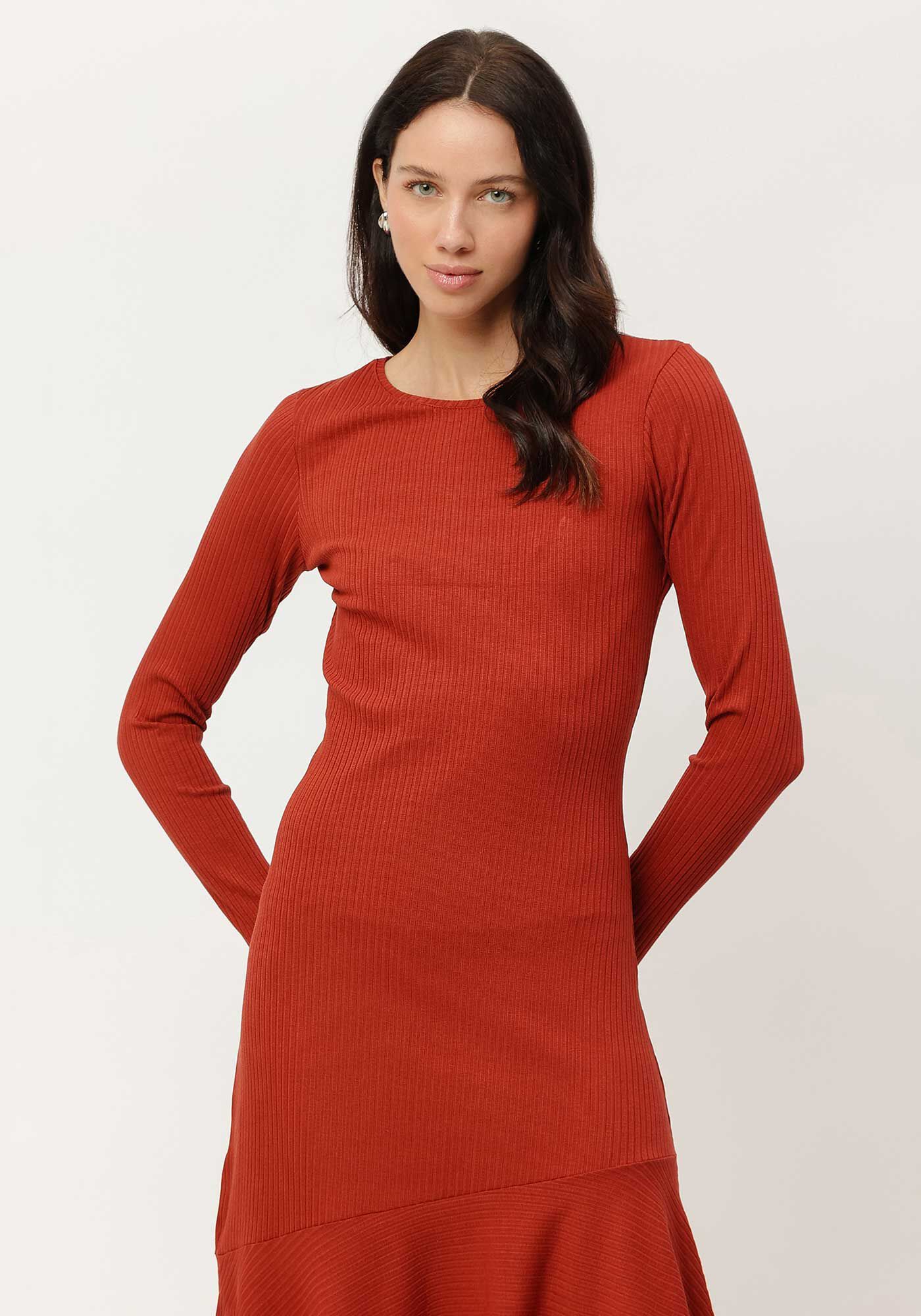 Vestido Midi Manga Longa com Barra Assim&eacute;trica, MARROM MUSTANG, large.