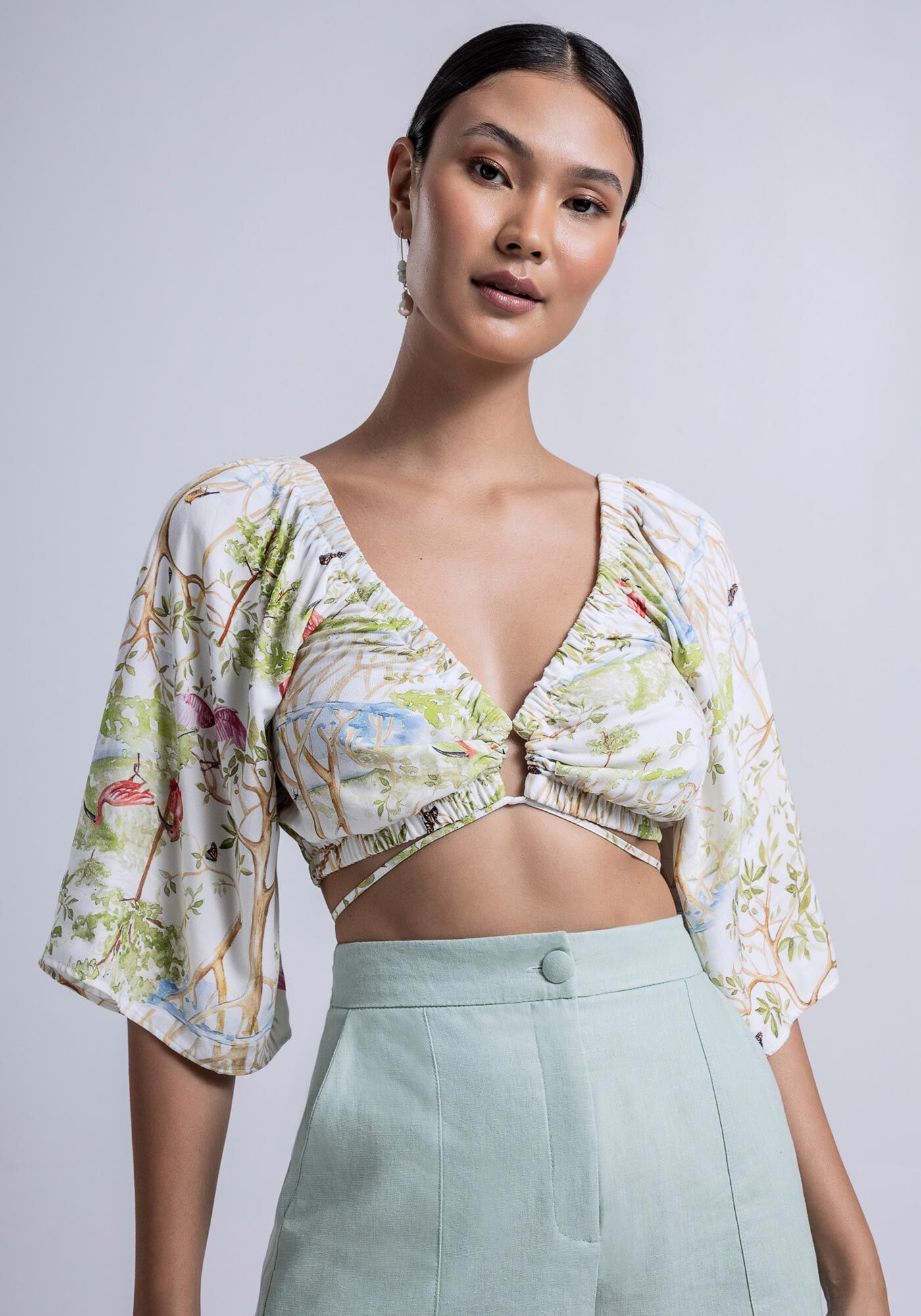 Blusa Estampada em Viscose com Amarra&ccedil;&atilde;o, , large.