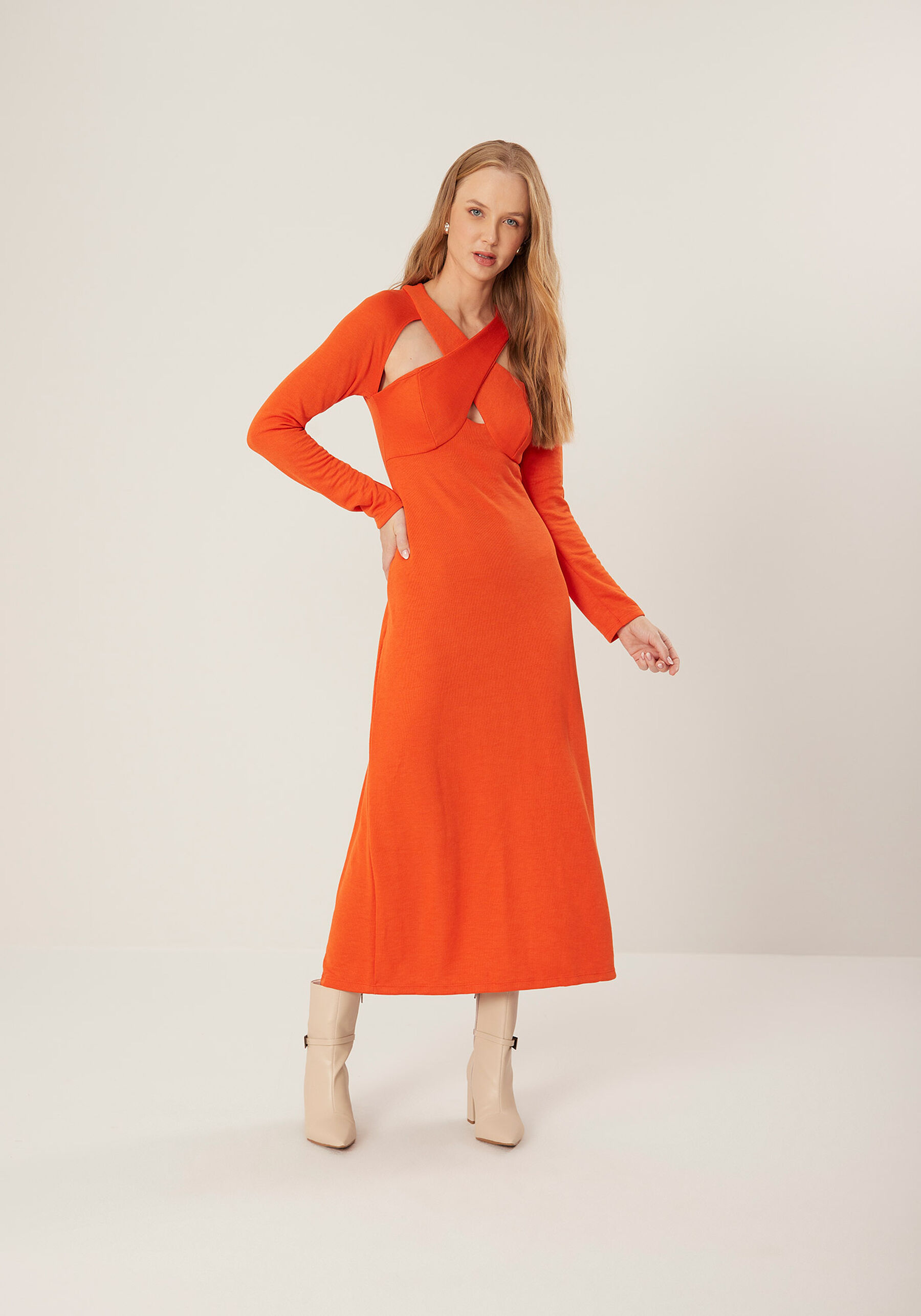 Vestido Midi Chá De Mangas Longas Com Recortes Frontais, LARANJA TOMILHO. Vestido Midi Chá De Mangas Longas Com Recortes Frontais, LARANJA TOMILHO, large.