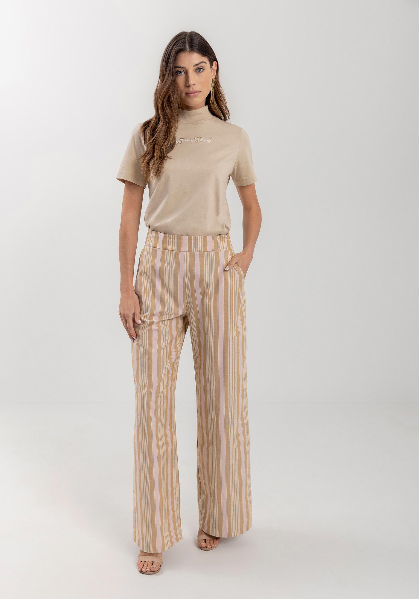 Cal&ccedil;a Pantalona Listrada Com Cintura Alta Em Algod&atilde;o, , large.