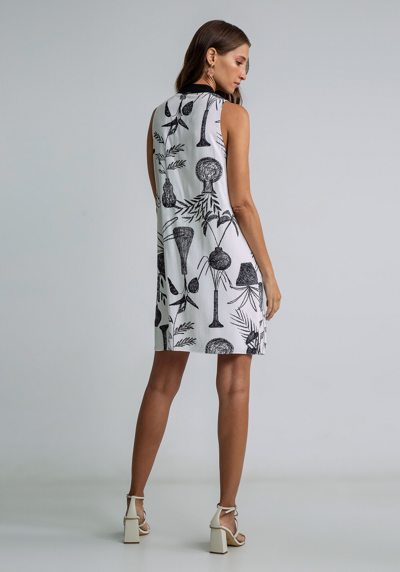 Vestido sem Mangas Solto Estampado, CONTRASTE, large.