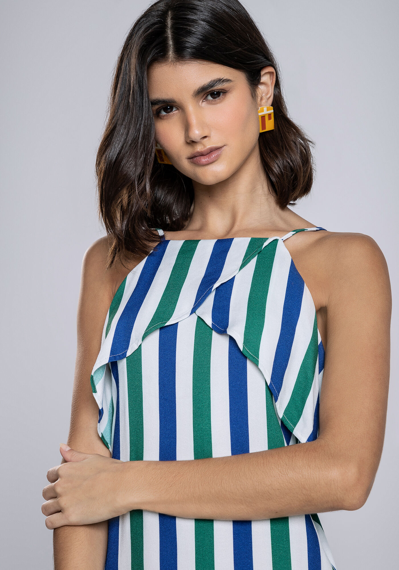 Vestido com Al&ccedil;as em Crepe com Babados, ALTO DO MOURA, large.