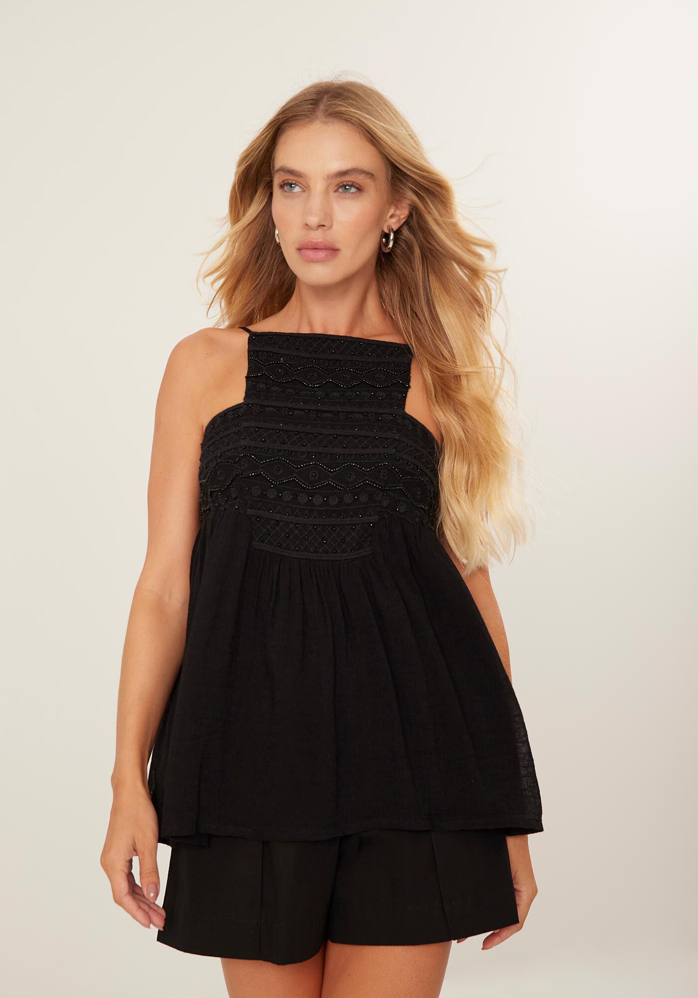 Blusa Bata em Algod&atilde;o Leve com Bordado, , large.