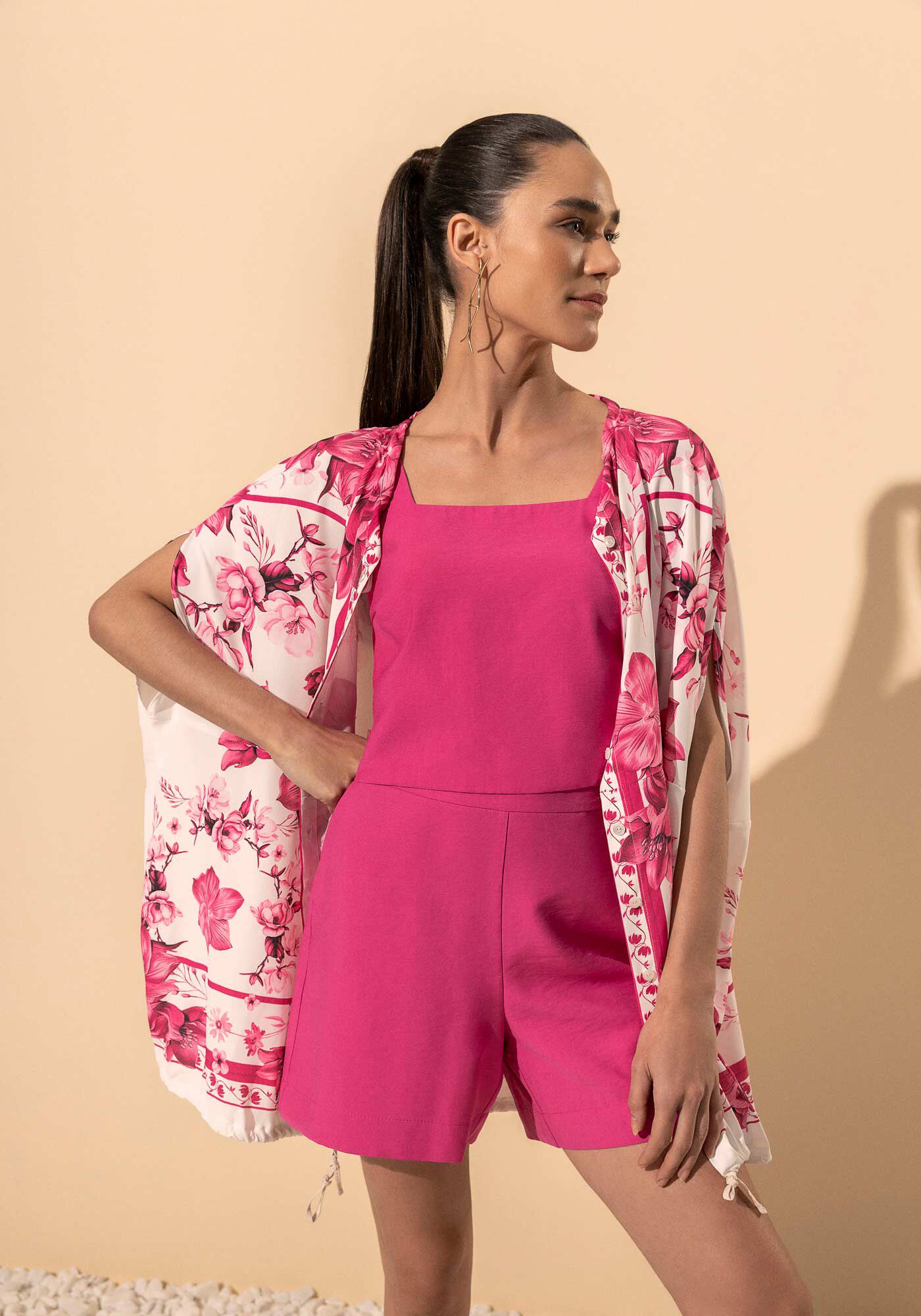 Shorts De Cintura Alta Com Bolsos E Z&iacute;per Lateral, ROSA ONYX, large.