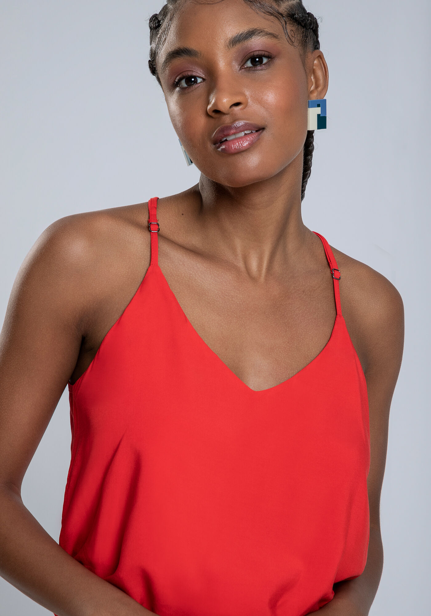 Blusa com Al&ccedil;as em Viscose com Decote V, , large.