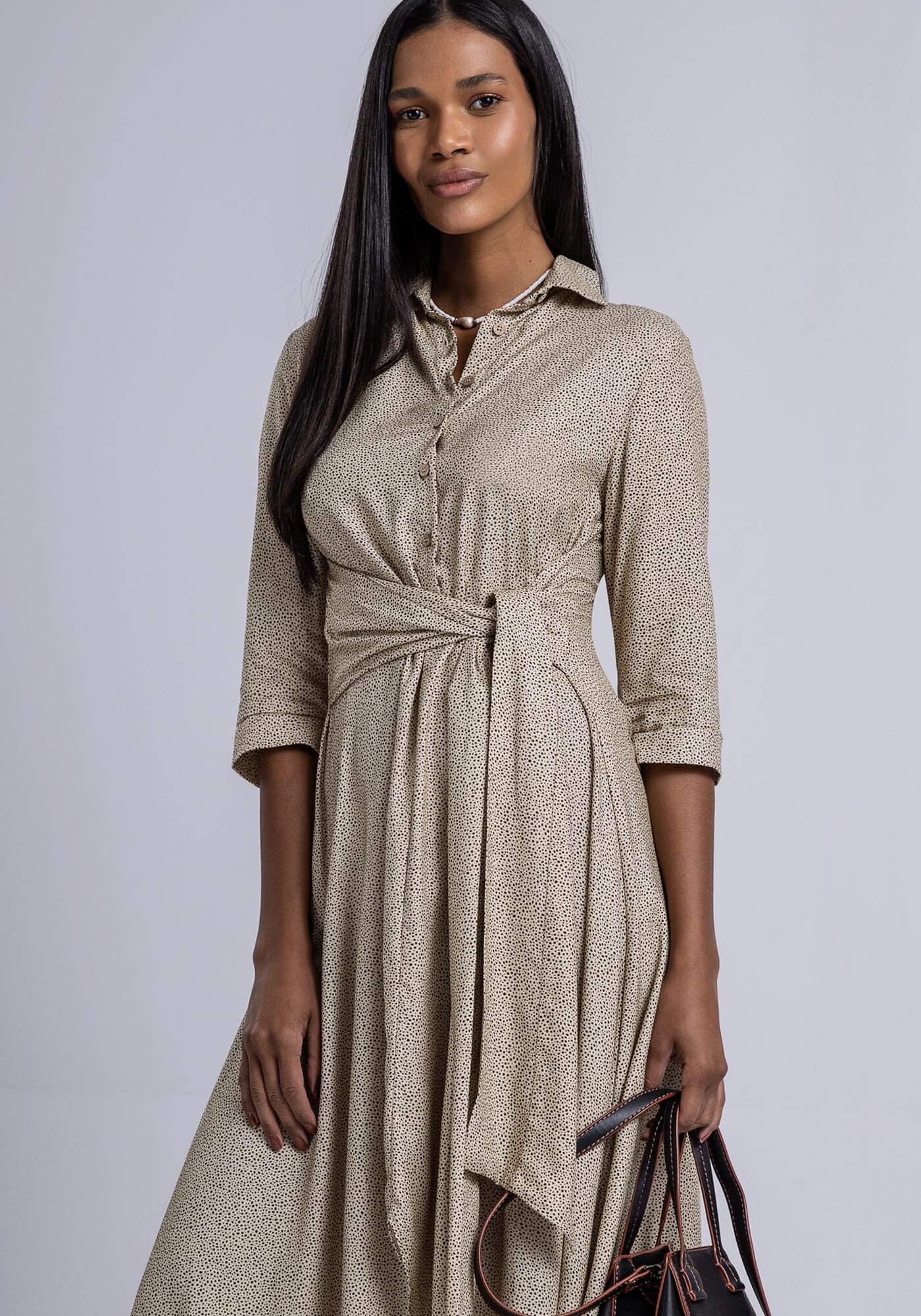 Vestido Chemise Midi em Viscose Assim&eacute;trico, , large.