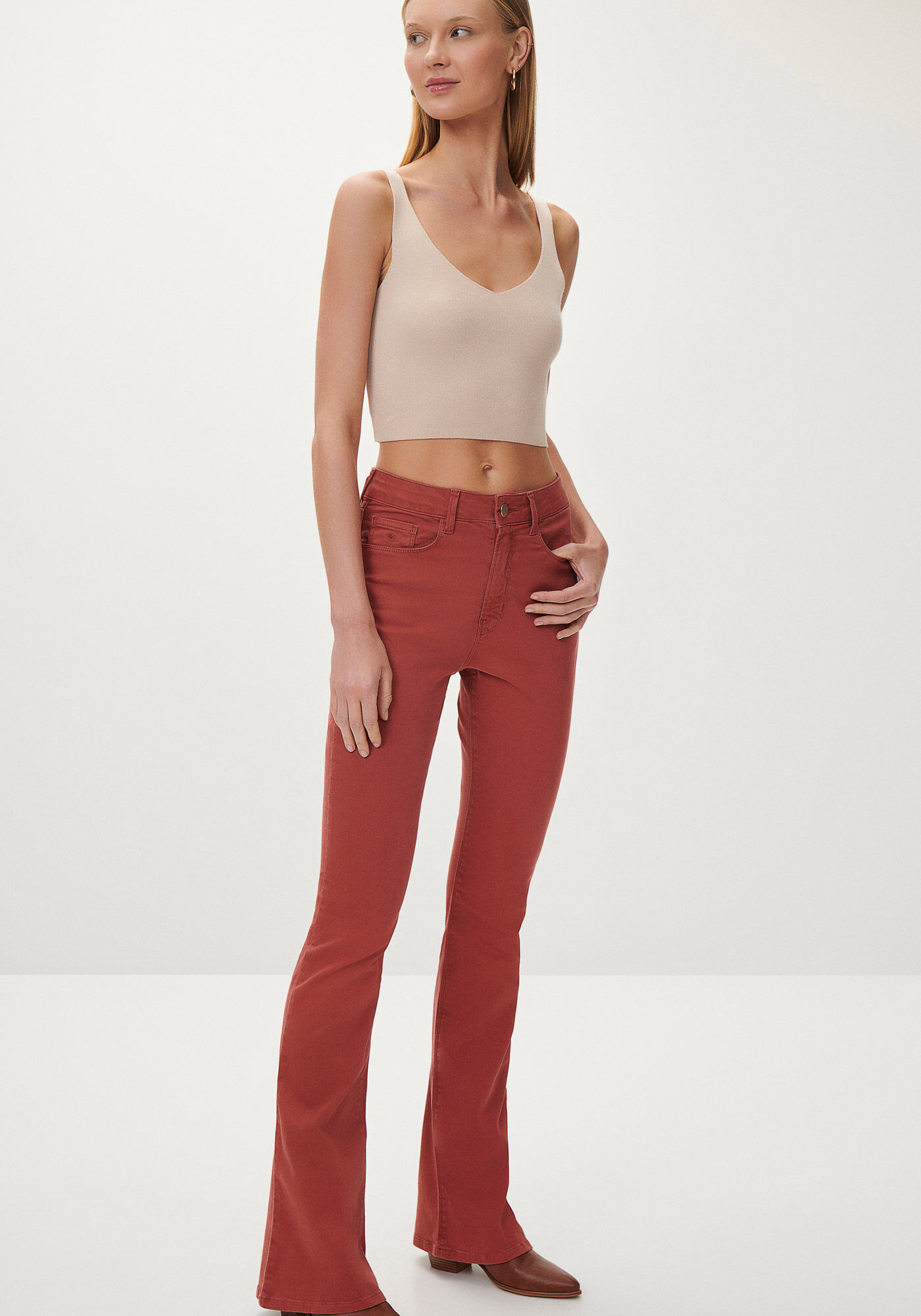 Cal&ccedil;a Sarja Flare Bootcut com Cintura Alta, MARROM MUSTANG, large.