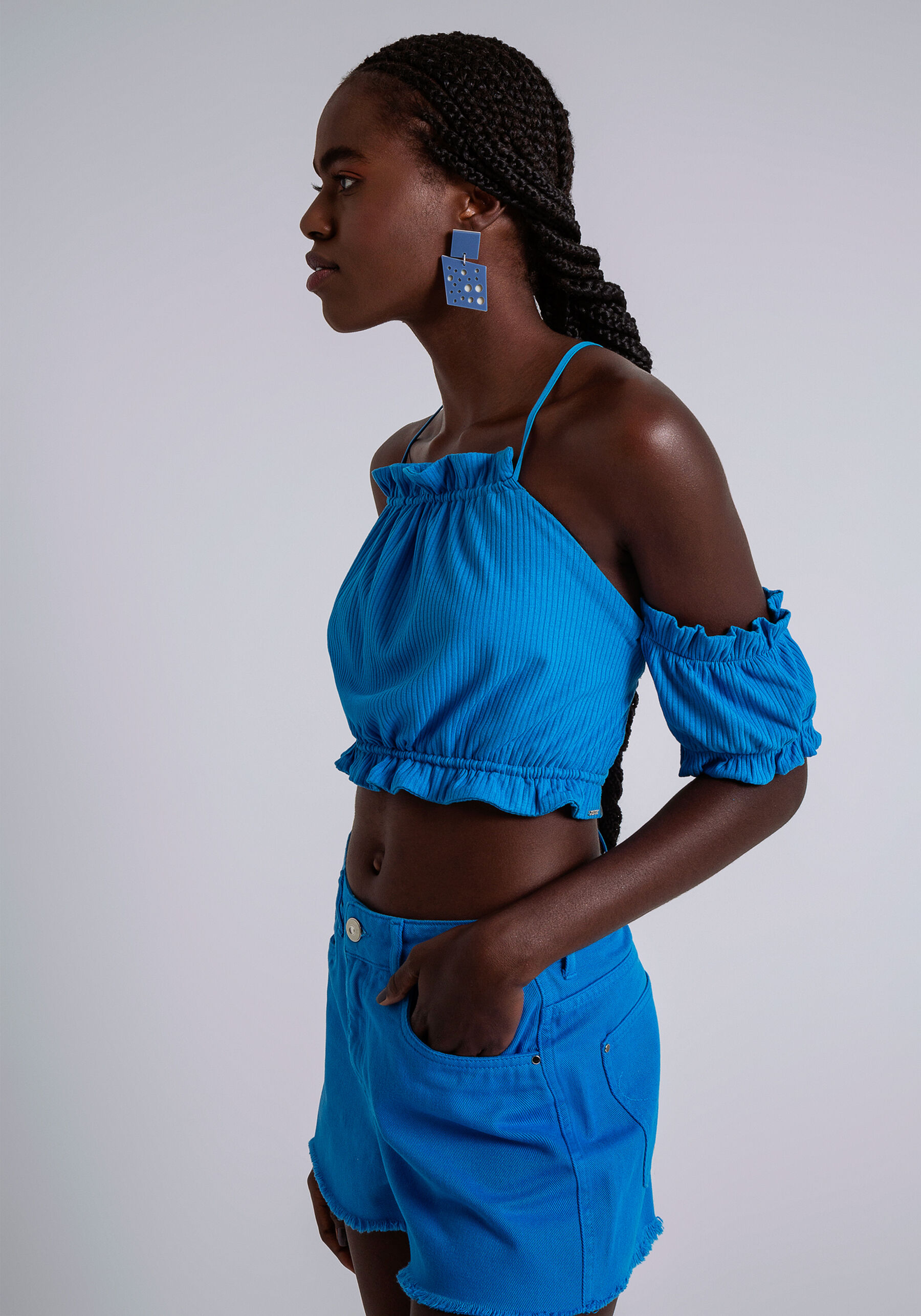 Blusa Cropped em Malha Canelada com Babados, . Blusa Cropped em Malha Canelada com Babados, , large.