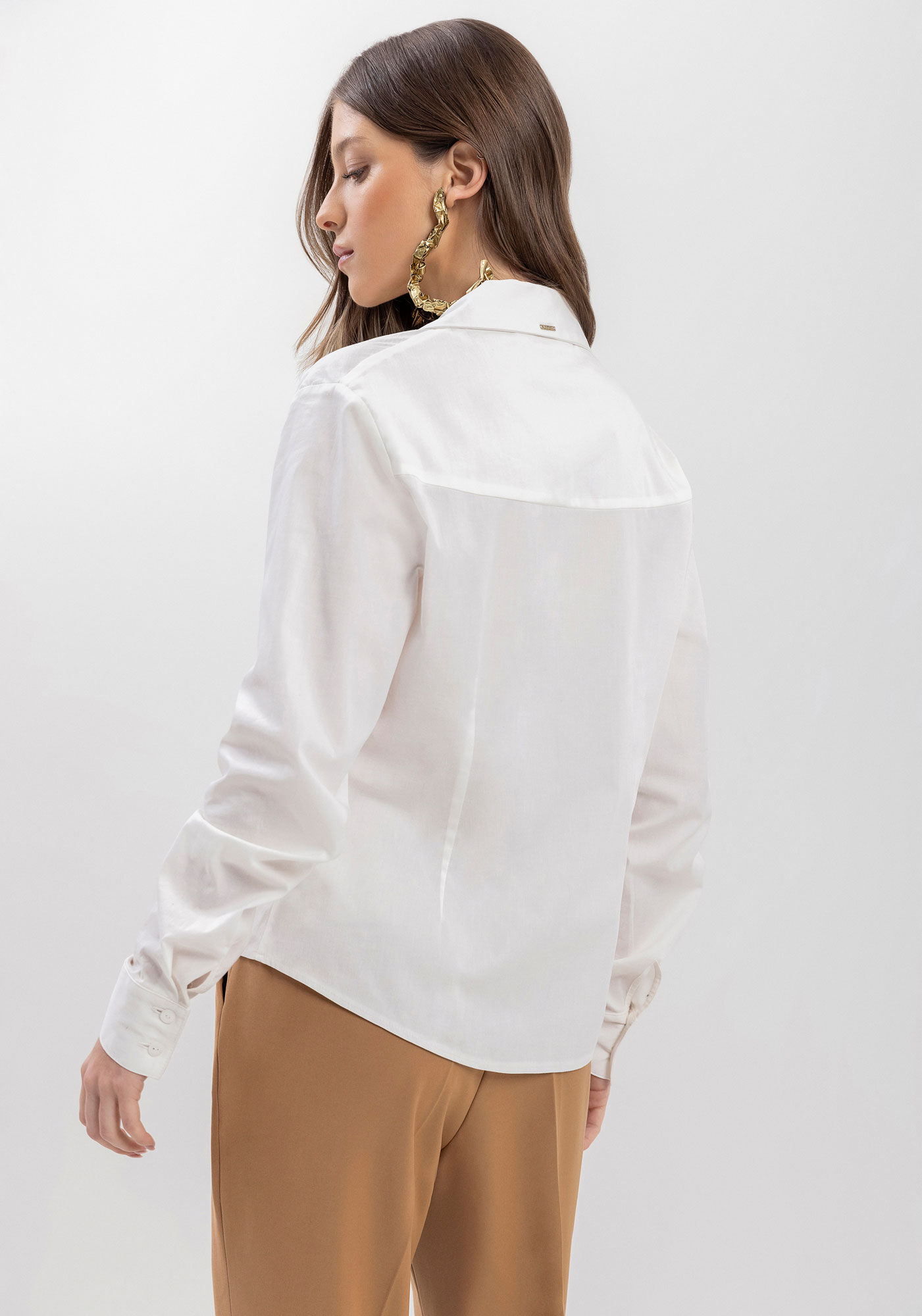 Camisa B&aacute;sica De Mangas Longas Com Barra Arredondada, , large.