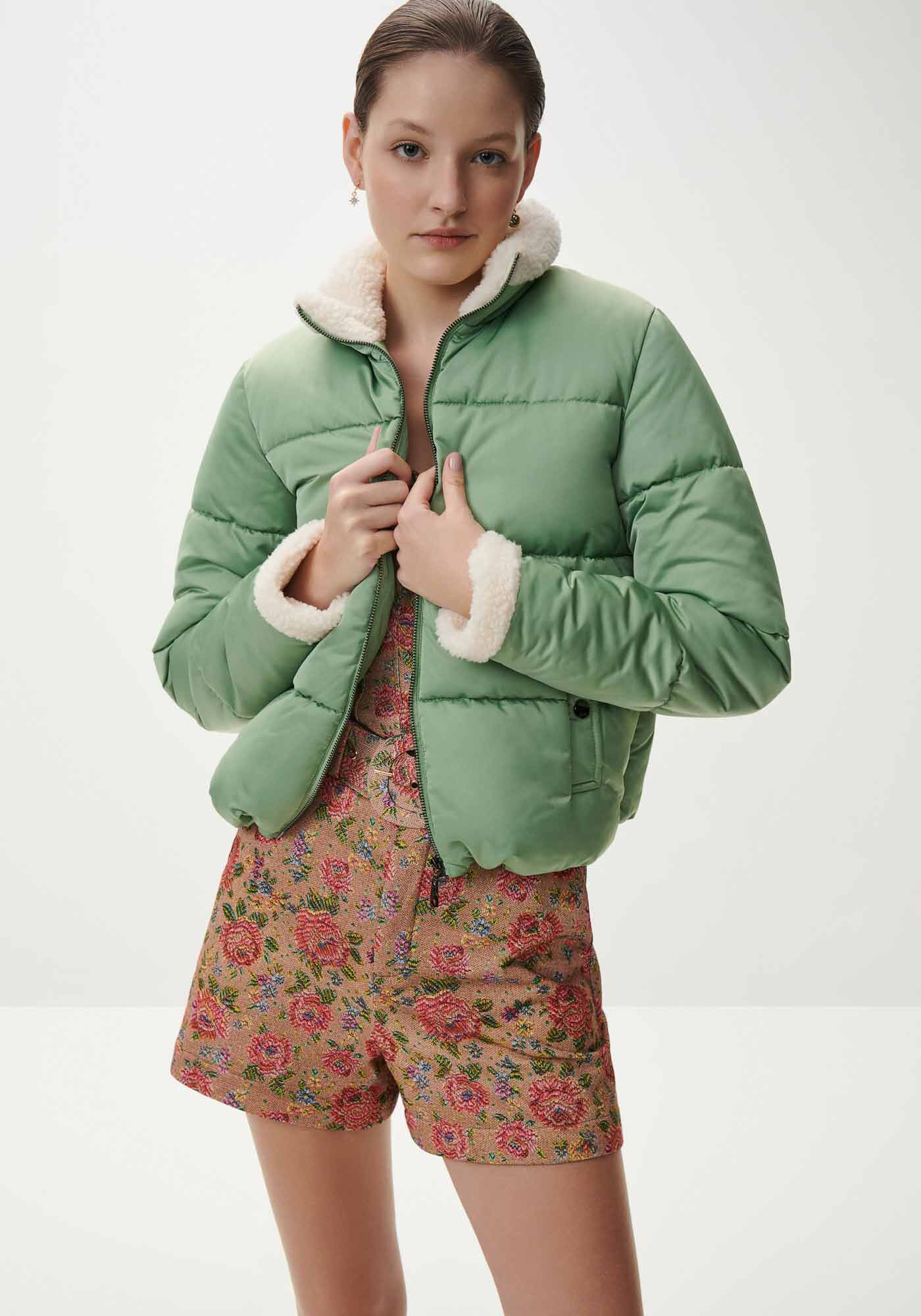 Jaqueta Puffer com Gola Pelo e Bolsos, VERDE GEMSTONE, large.