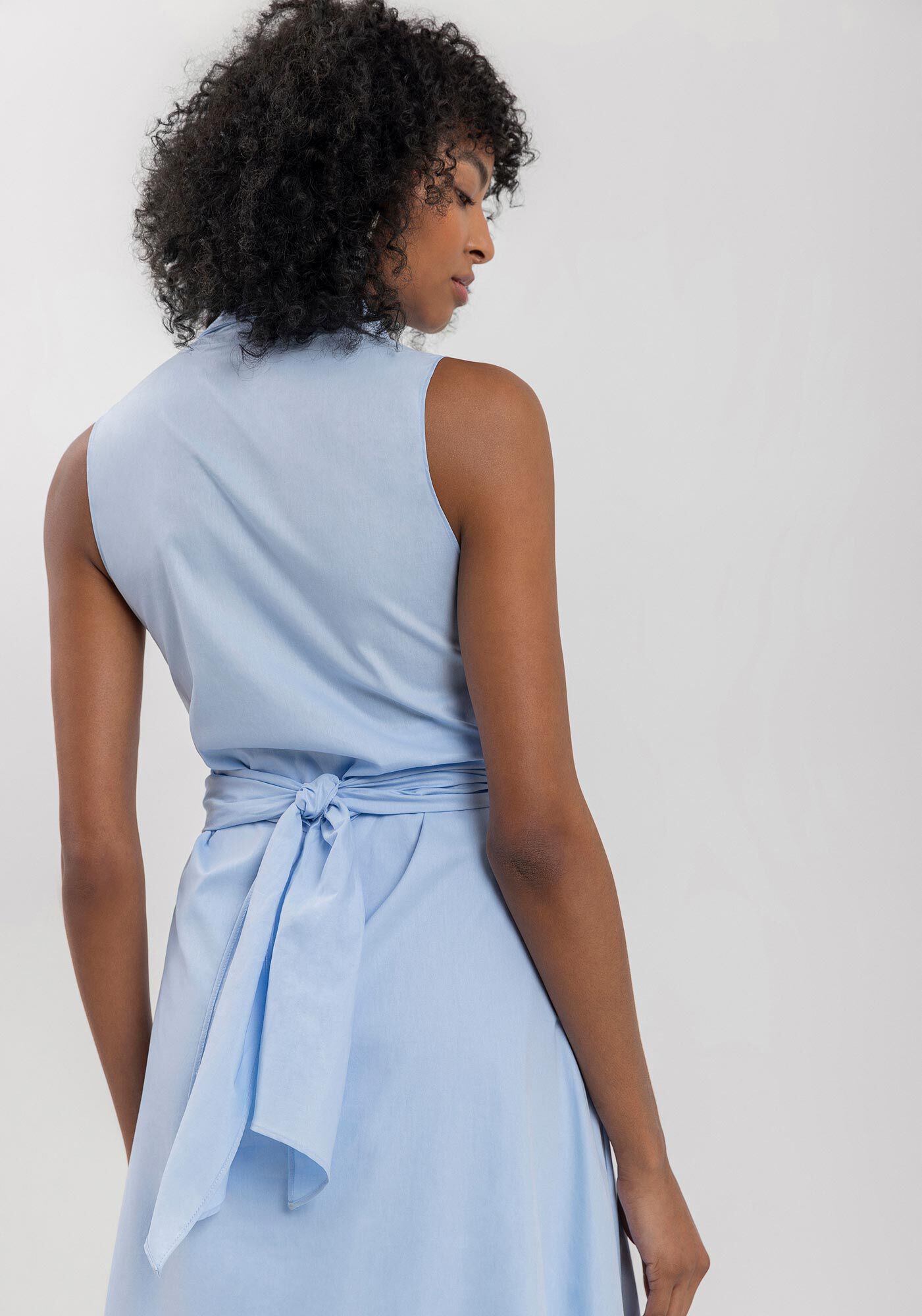 Vestido Midi Ch&aacute; Em Algod&atilde;o Respons&aacute;vel Com Amarra&ccedil;&atilde;o, AZUL EXPRIM, large.