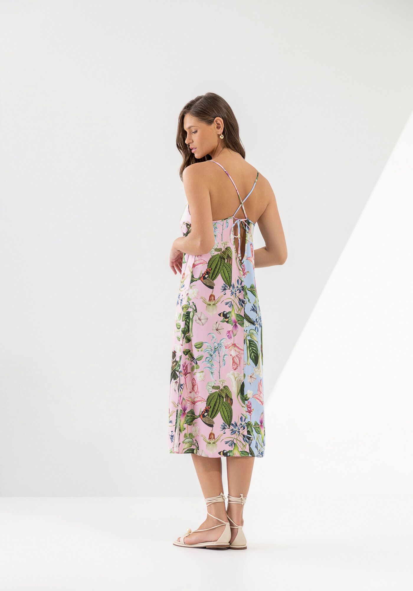 Vestido Midi em Viscose com Recorte Duo, MAHAL, large.