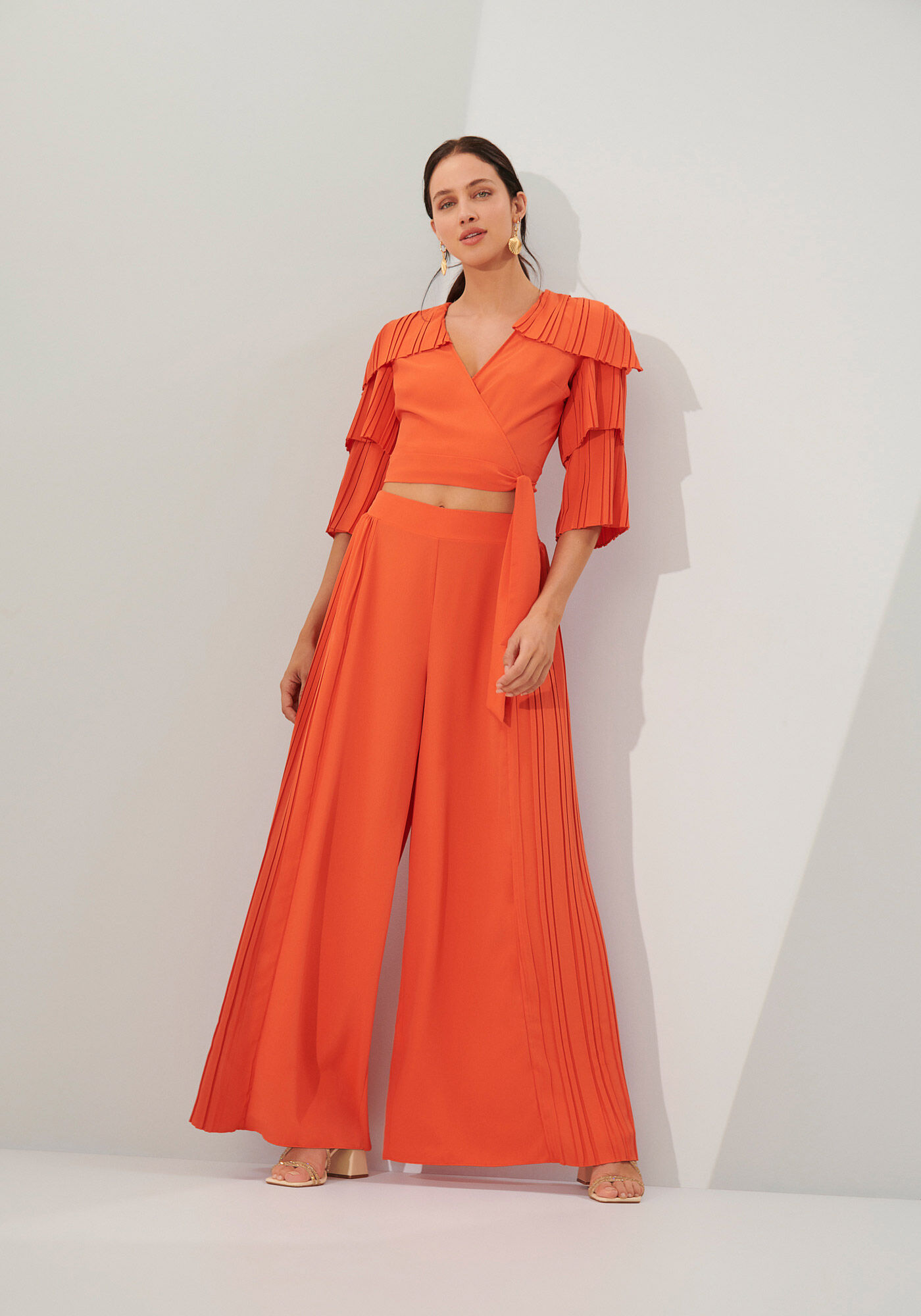 Cal&ccedil;a Pantalona com Plissado Lateral, , large.