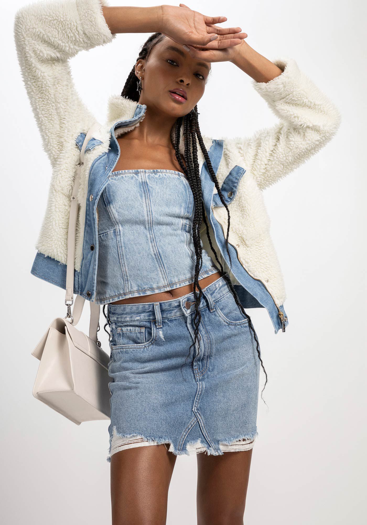 Saia Jeans Curta Destroyed com Cintura Alta, , large.