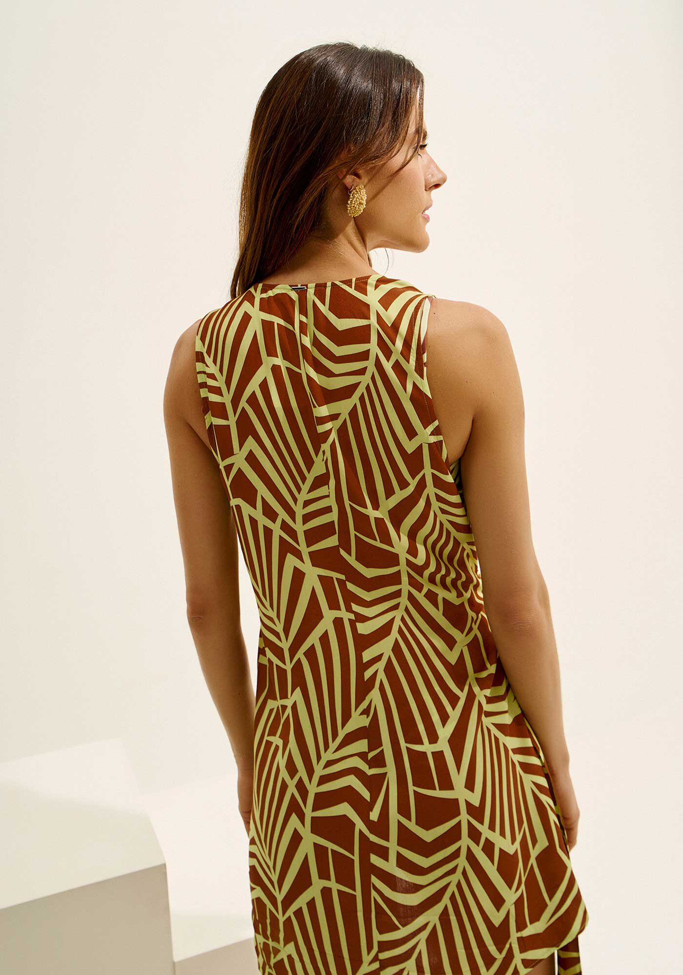 Vestido Curto Sa&iacute;da de Praia Transpassado Estampado, , large.