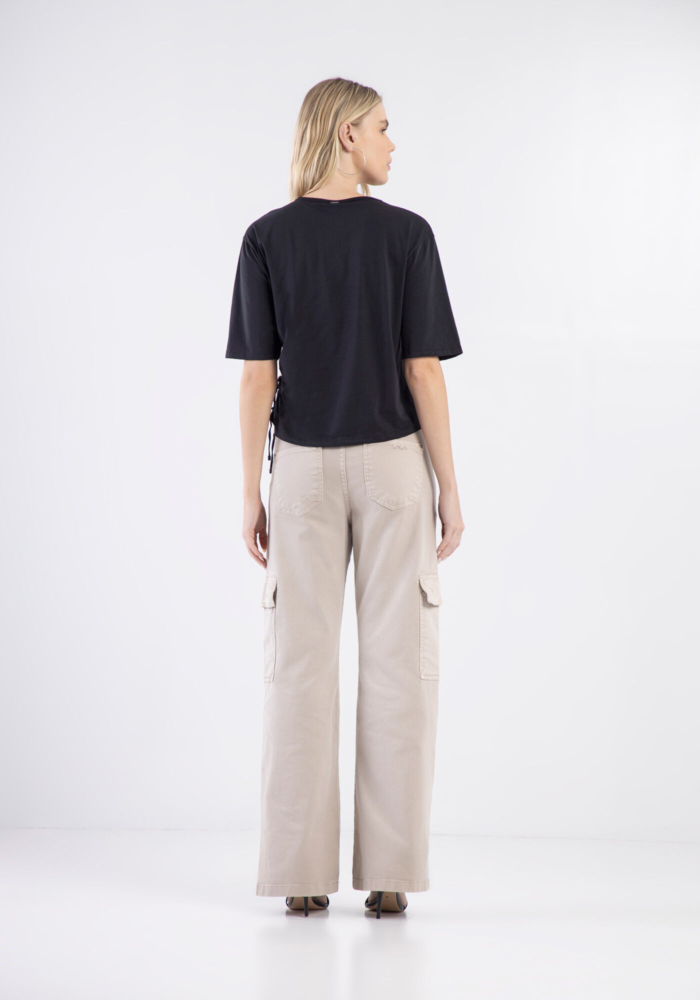 T-shirt Oversized Estampada com Detalhe Lateral, , large.