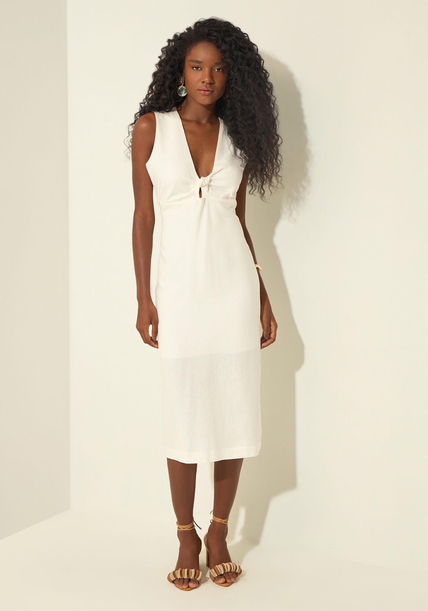 Vestido Midi Com Tor&ccedil;&atilde;o E Linho, BRANCO OFF WHITE, large.