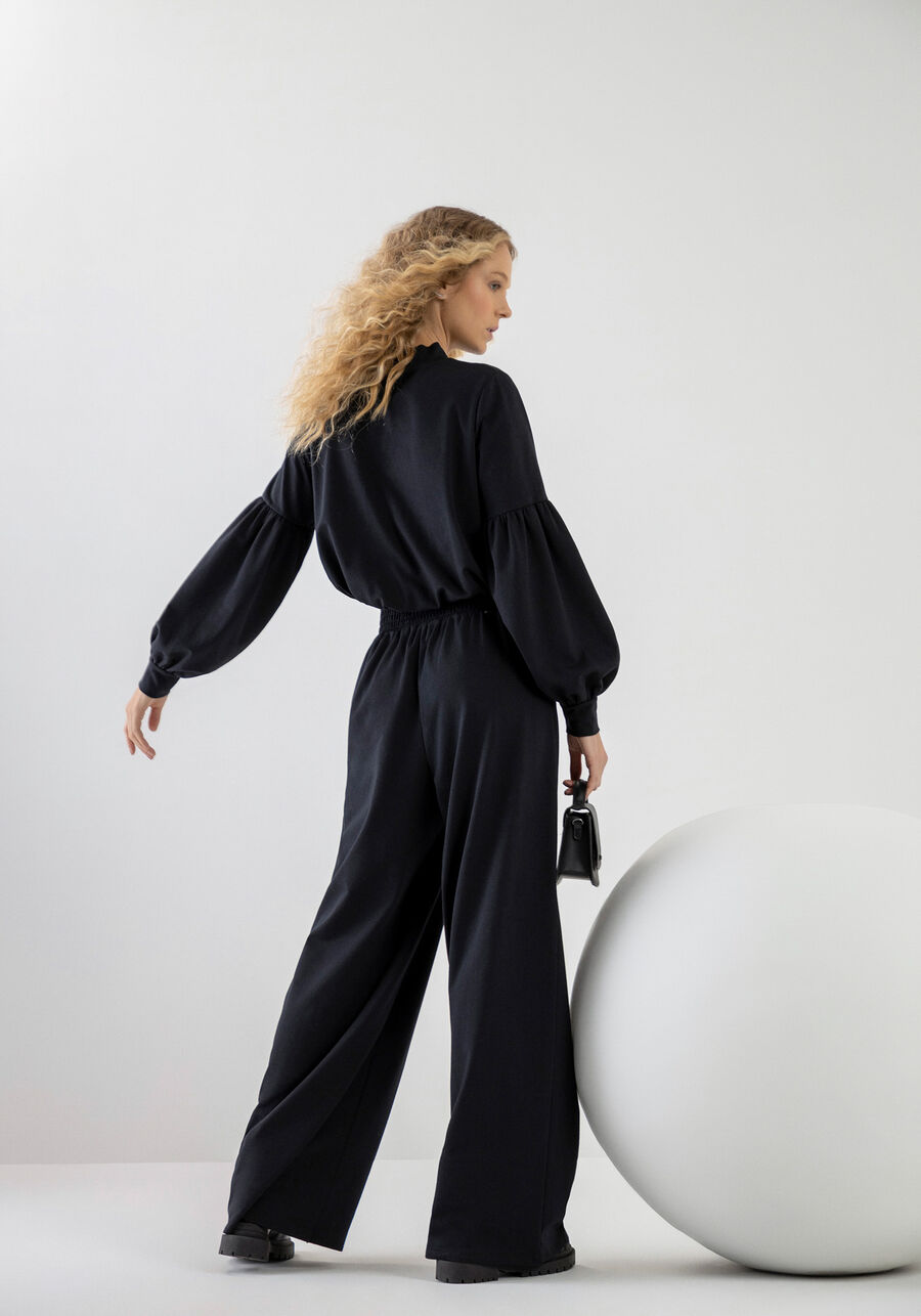 Conjunto com Blusão Balonê e Calça Pantalona, . Conjunto com Blusão Balonê e Calça Pantalona, , large.