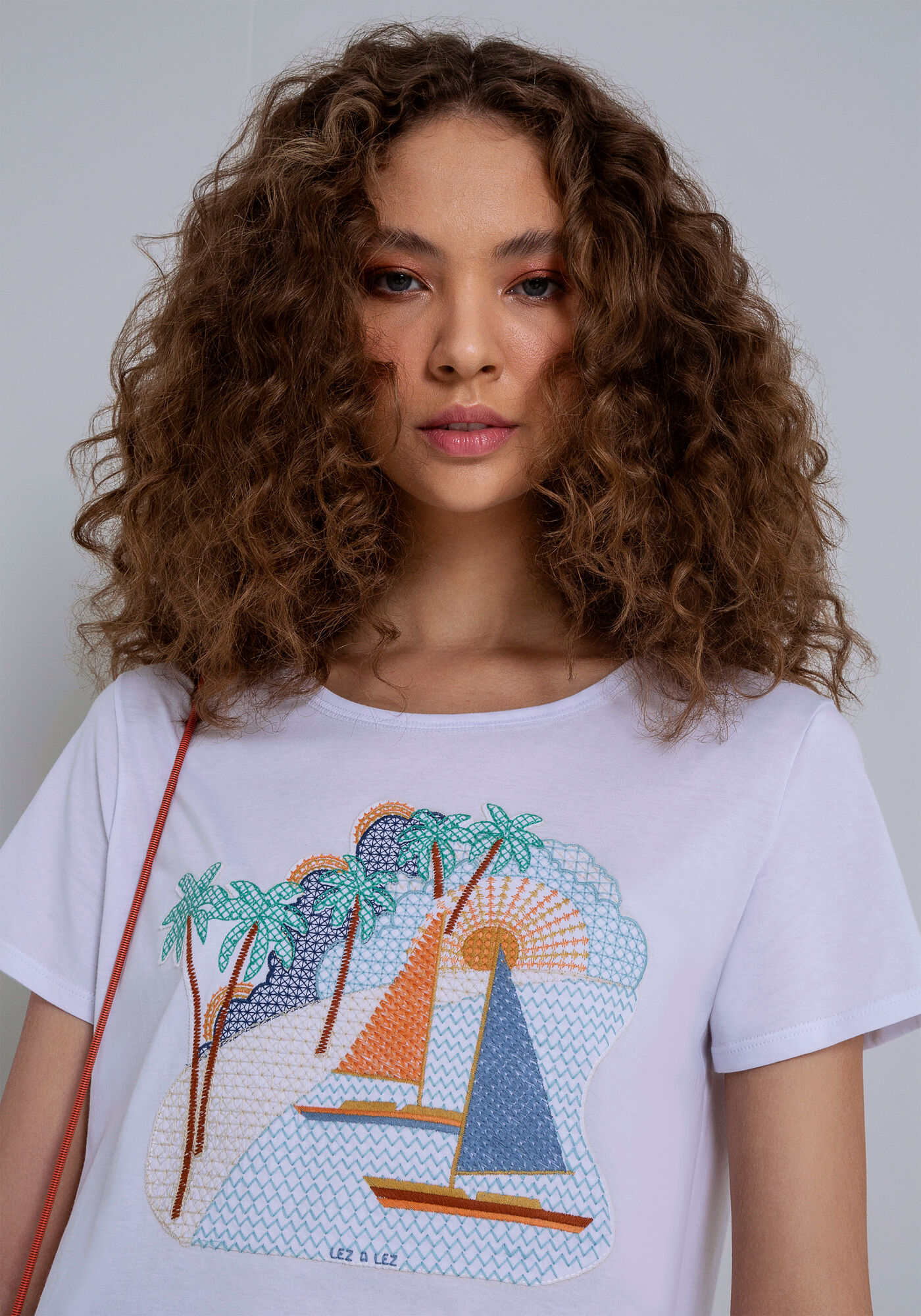 T-Shirt Meia Malha com Bordado, BRANCO, large.