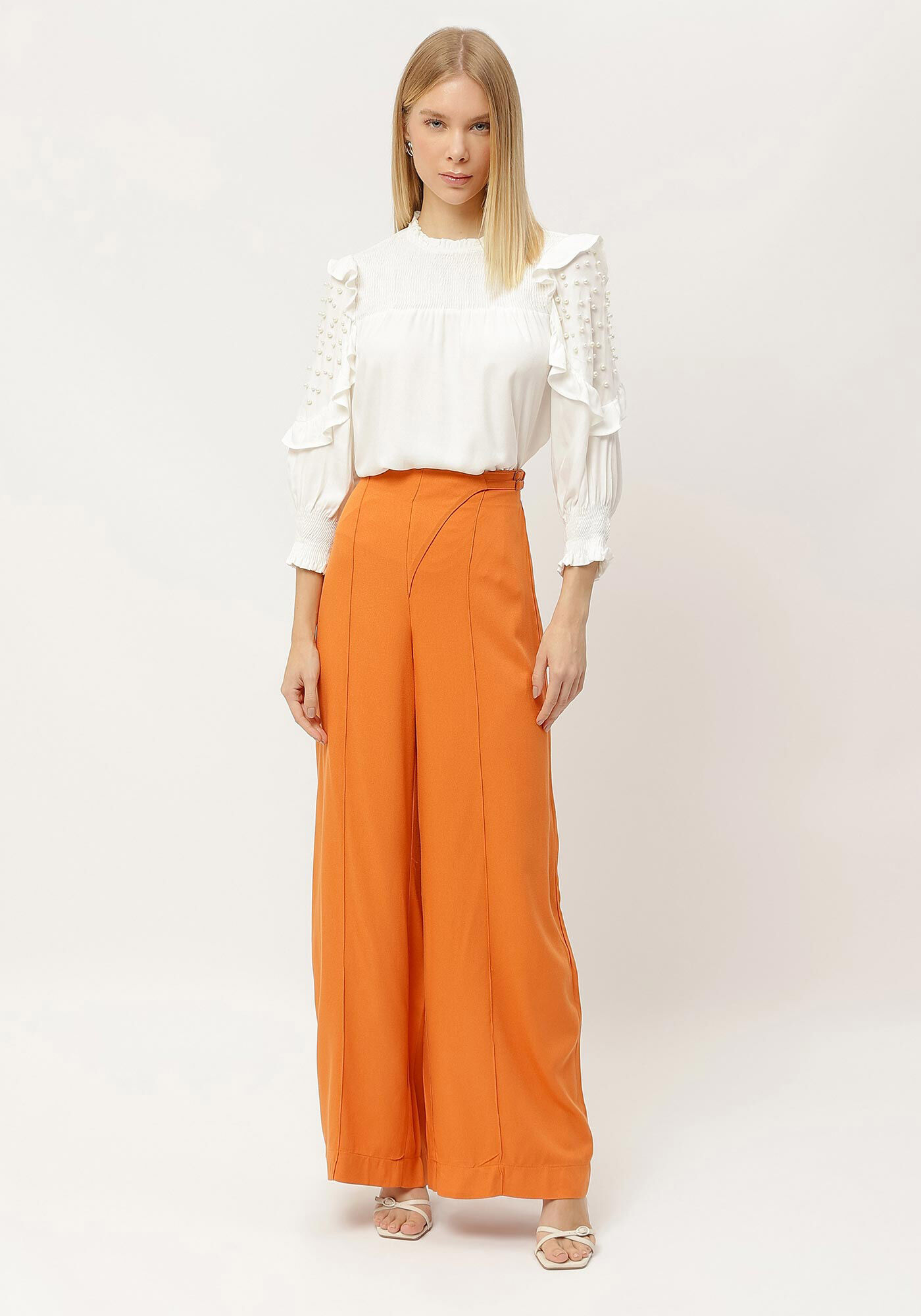 Blusa Manga 3/4 em Crepe com Babado e P&eacute;rolas, , large.