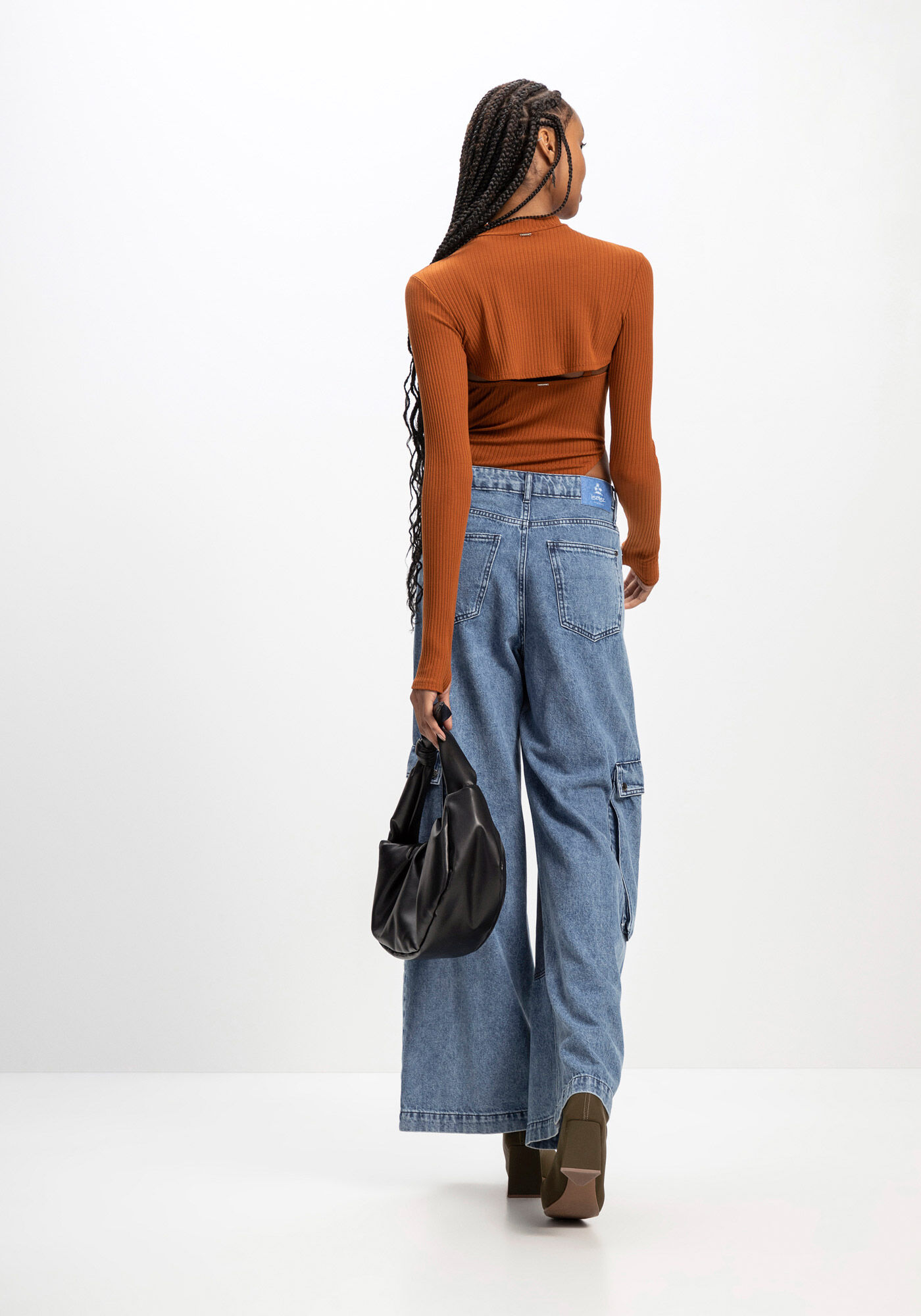 Body Cavado em Malha com Sobreposi&ccedil;&atilde;o, , large.