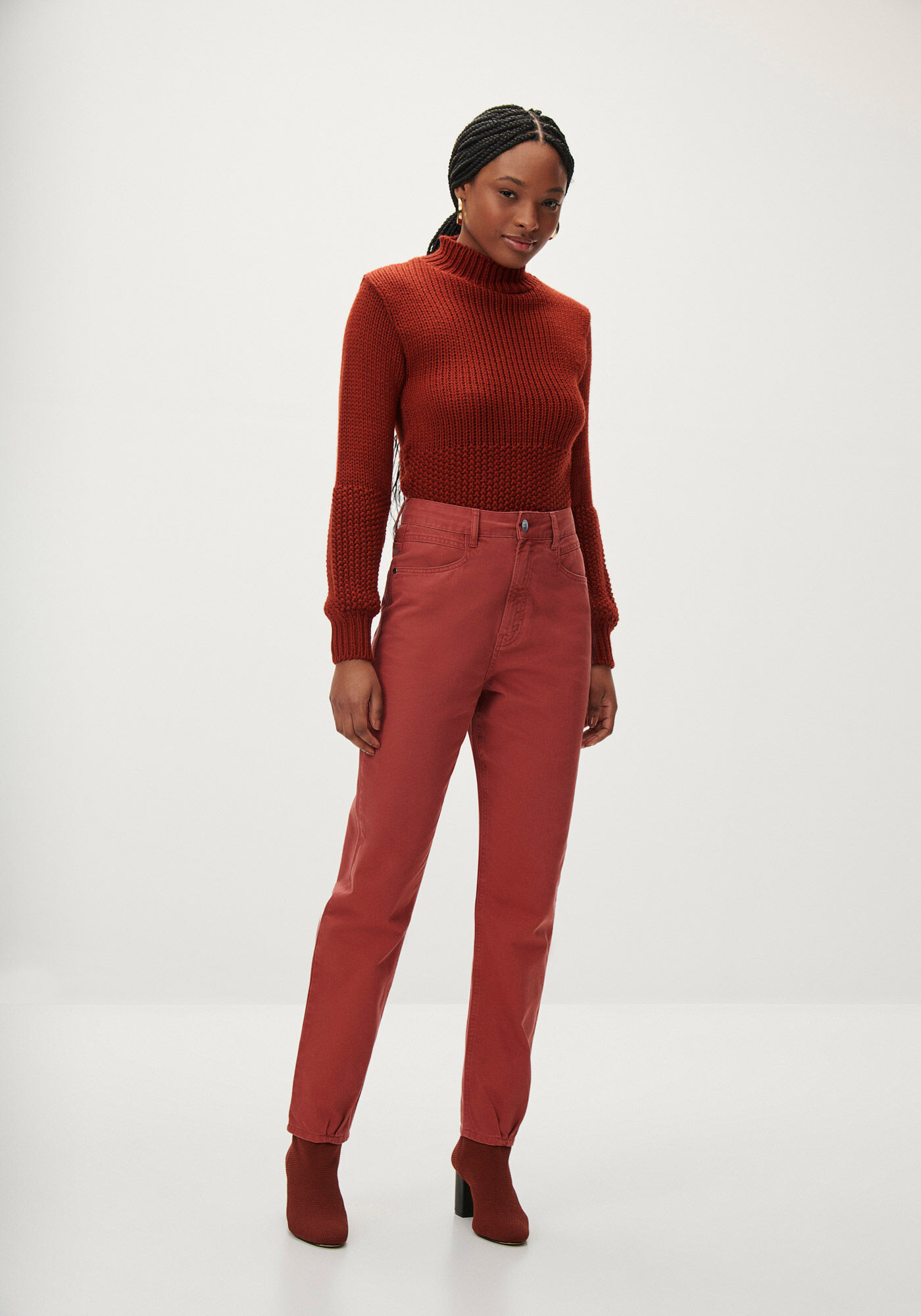 Cal&ccedil;a Sarja Mom Cropped Super Alta com Prega Barra, MARROM MUSTANG, large.