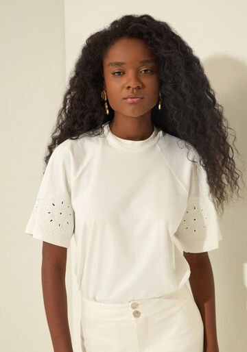 T- shirt Com Mangas Bordadas Em Malha Penteada De Algodão, BRANCO OFF WHITE. T- shirt Com Mangas Bordadas Em Malha Penteada De Algodão, BRANCO OFF WHITE, large.