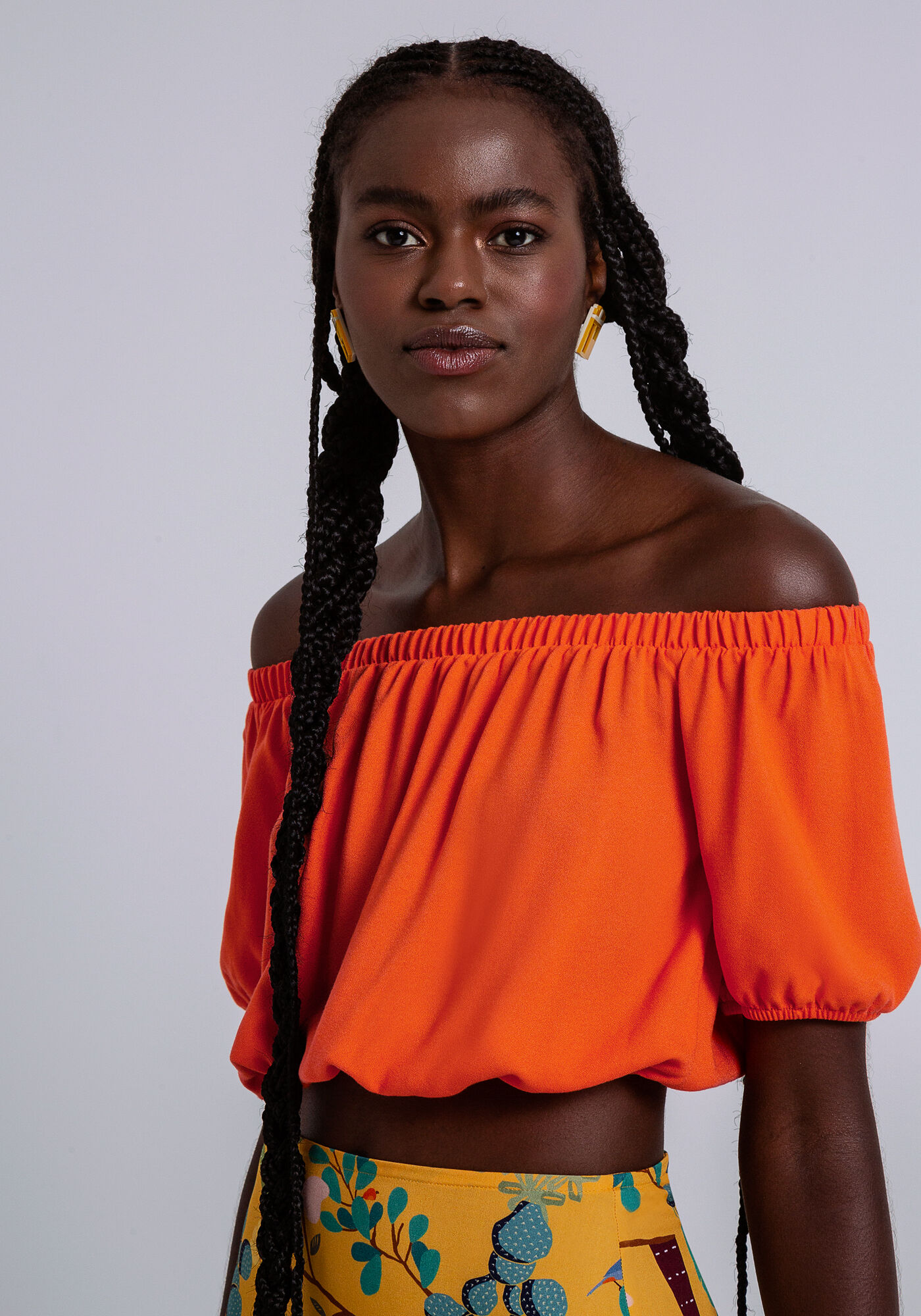 Blusa Cropped em Crepe Ombro a Ombro, , large.