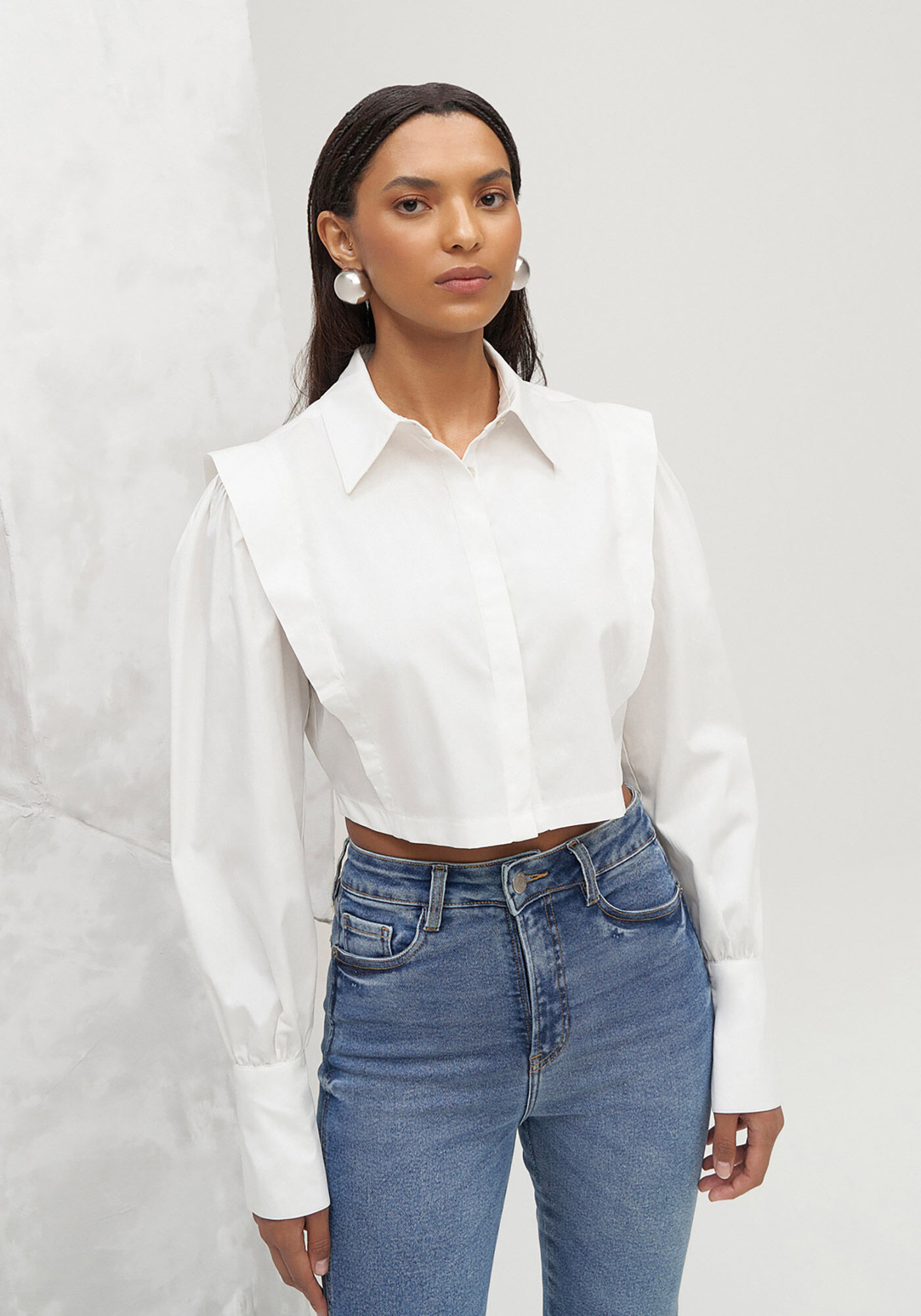 Camisa Cropped em Tricoline com Recorte, , large.