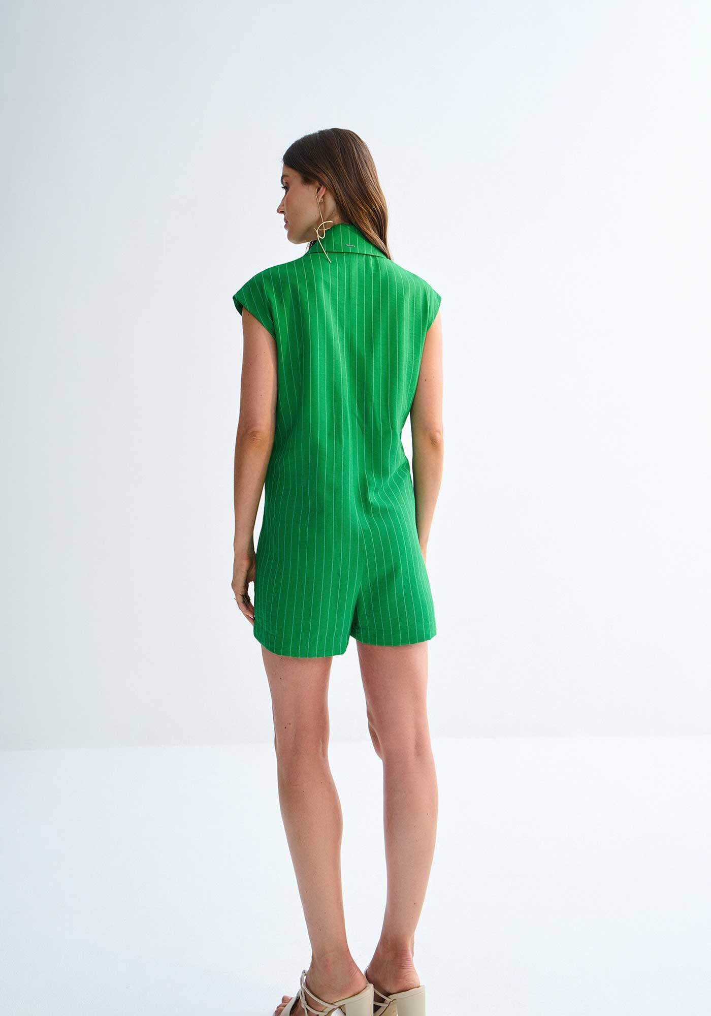 Macac&atilde;o Curto Blazer Alfaiataria Risca de Giz, , large.